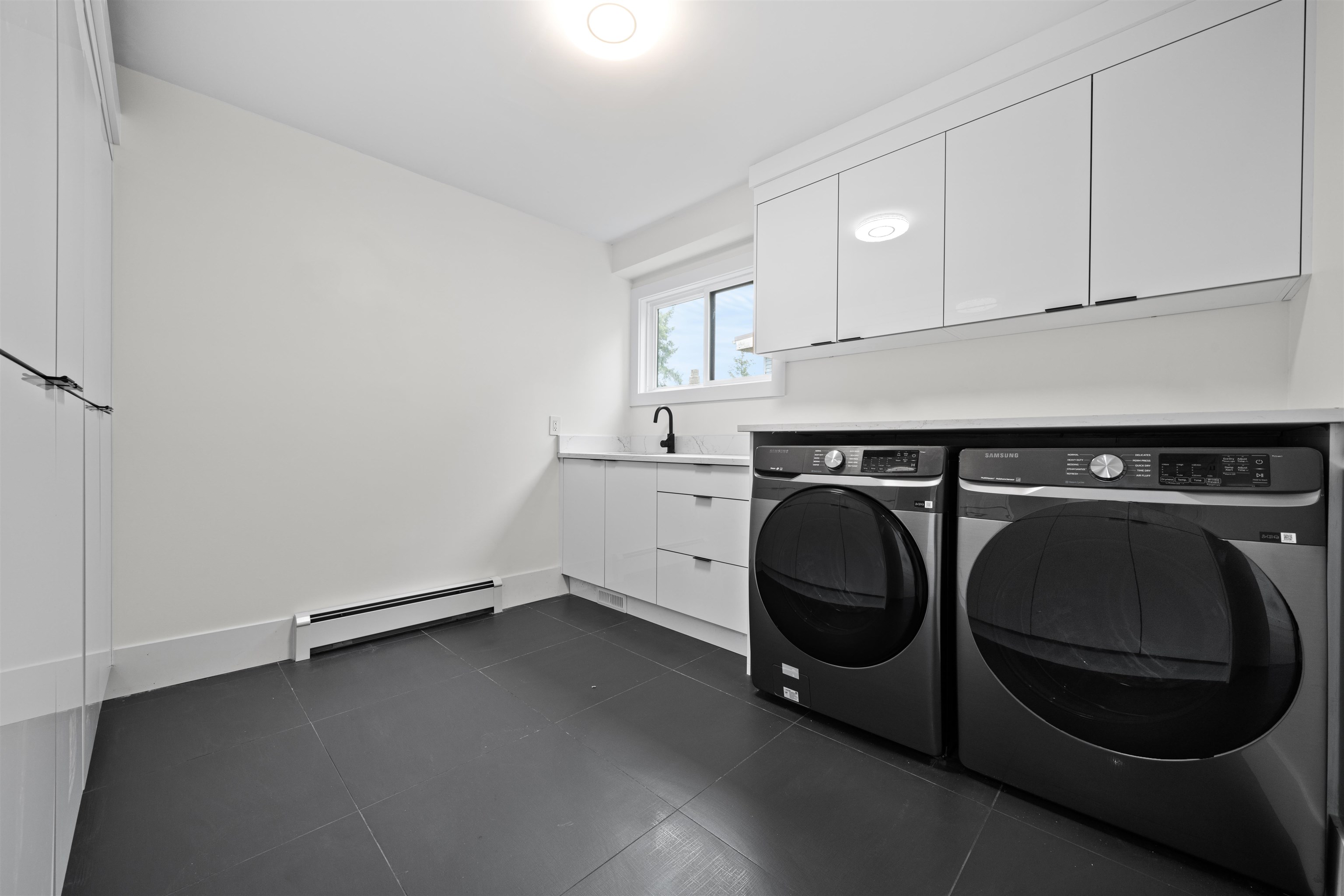 Listing image of 6230 SUMMIT AVENUE