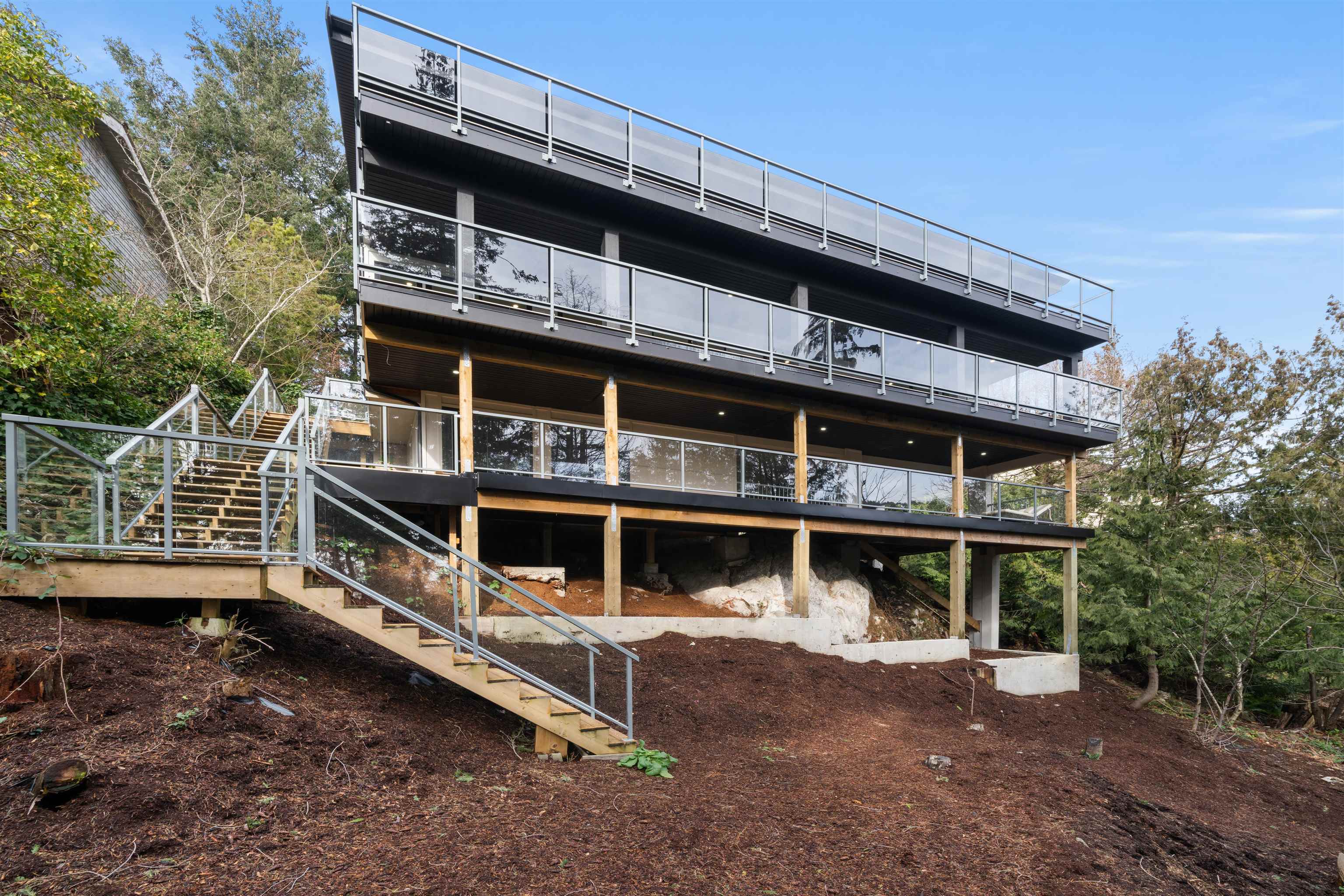 Listing image of 6230 SUMMIT AVENUE