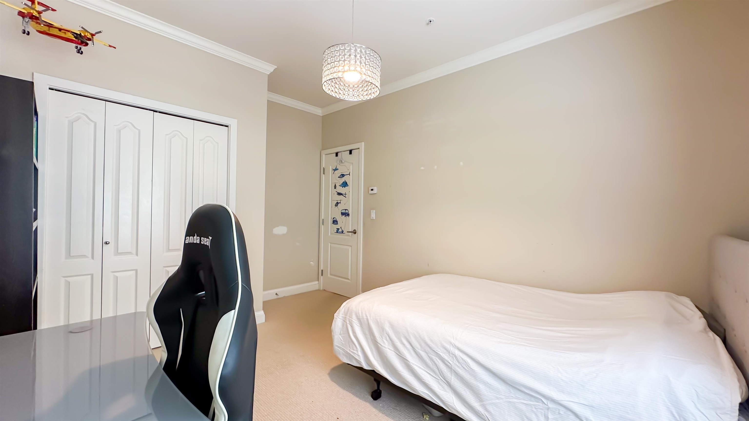 Listing image of 158 STONEGATE DRIVE