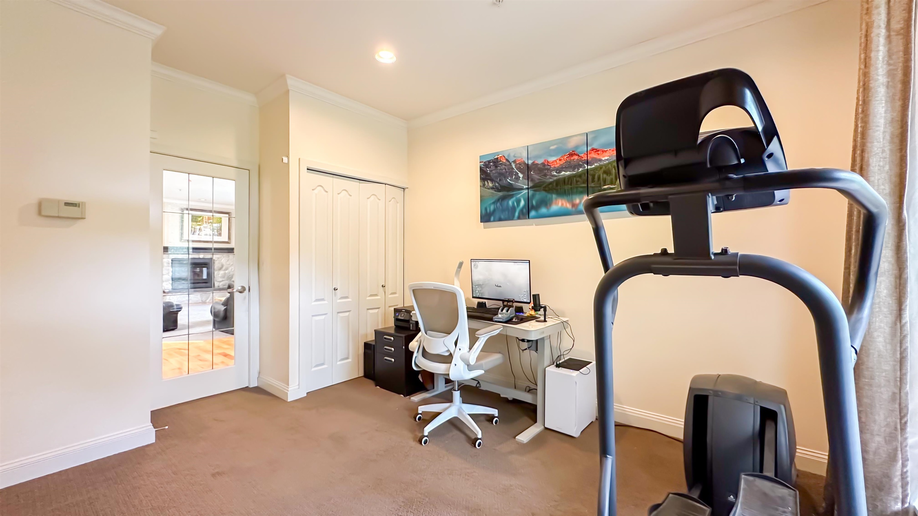 Listing image of 158 STONEGATE DRIVE