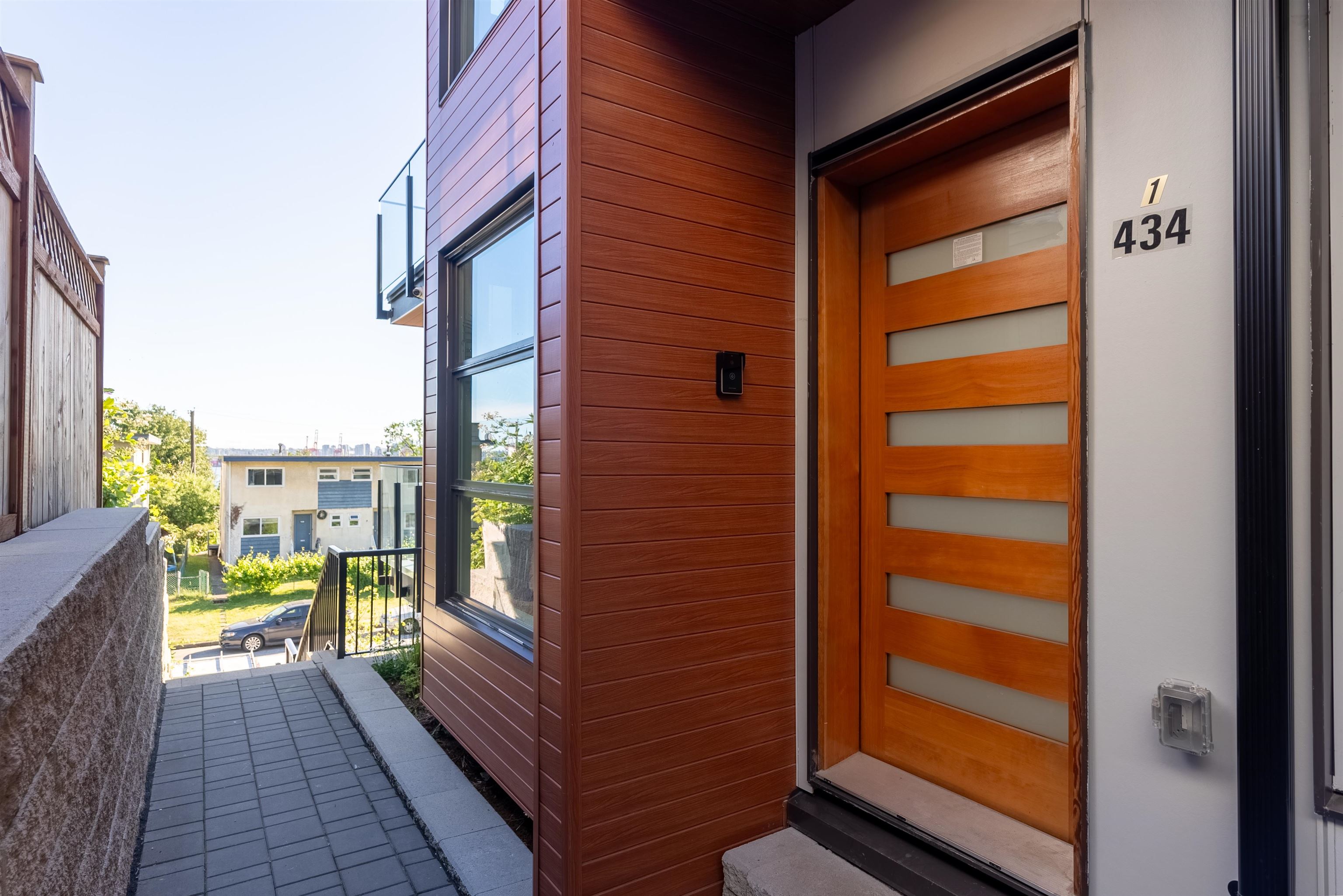 Listing image of 1 434 E 1ST STREET