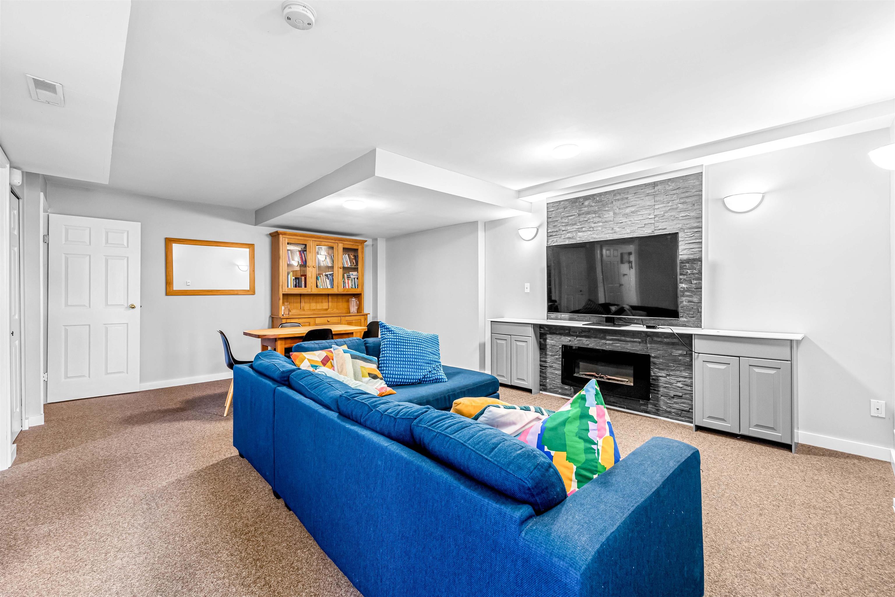 Listing image of 5709 OWL COURT