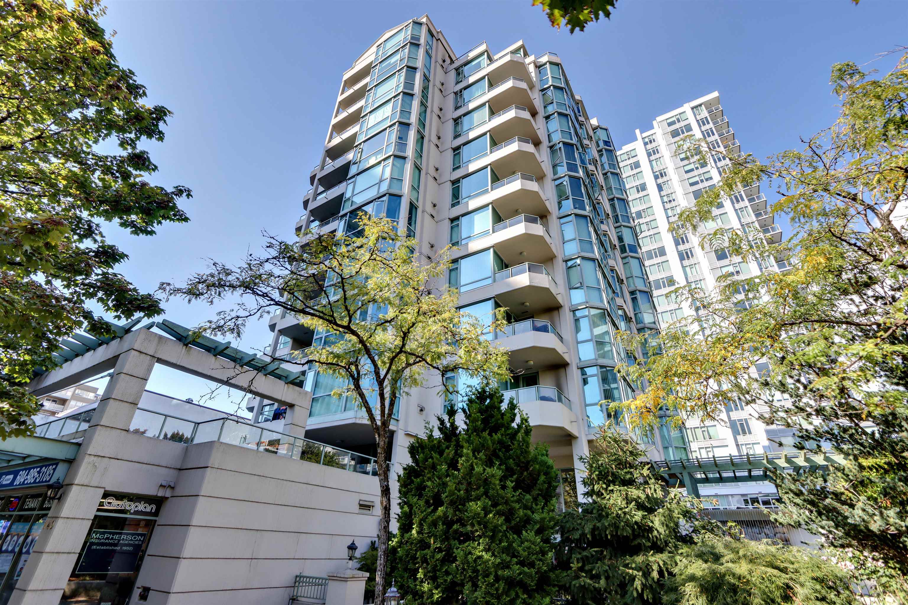 Listing image of 1203 140 E 14TH STREET