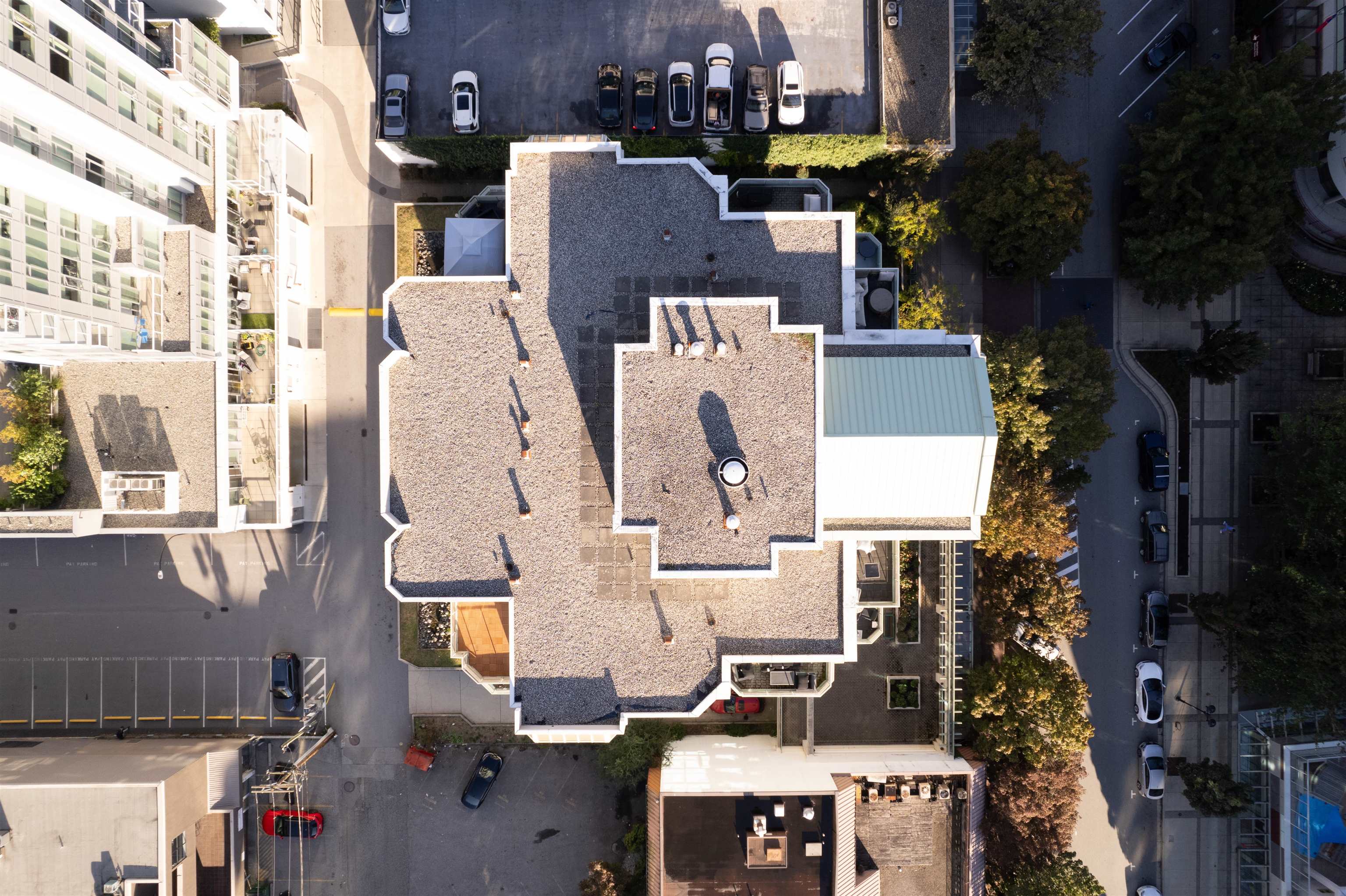 Listing image of 1203 140 E 14TH STREET