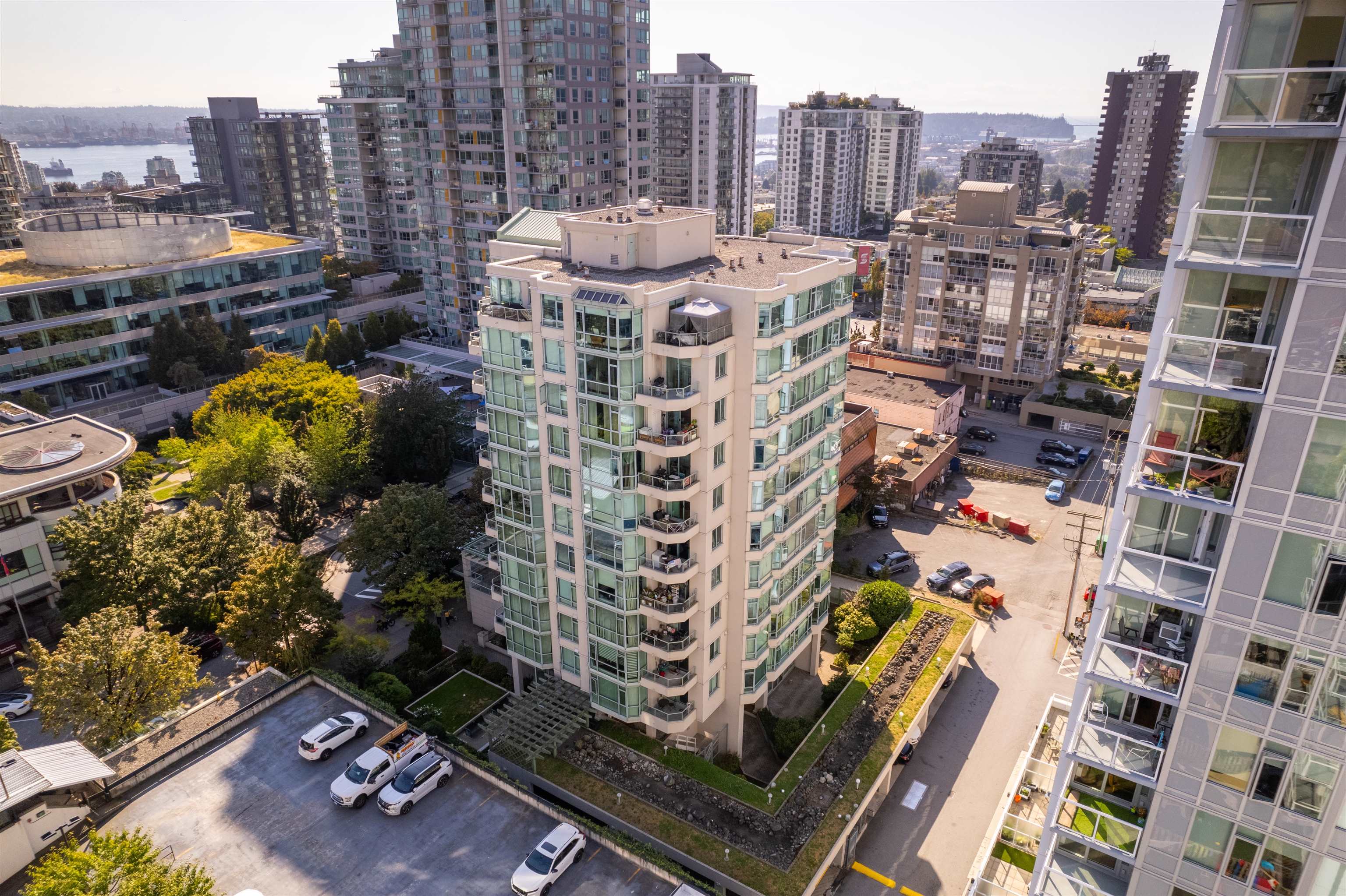 Listing image of 1203 140 E 14TH STREET