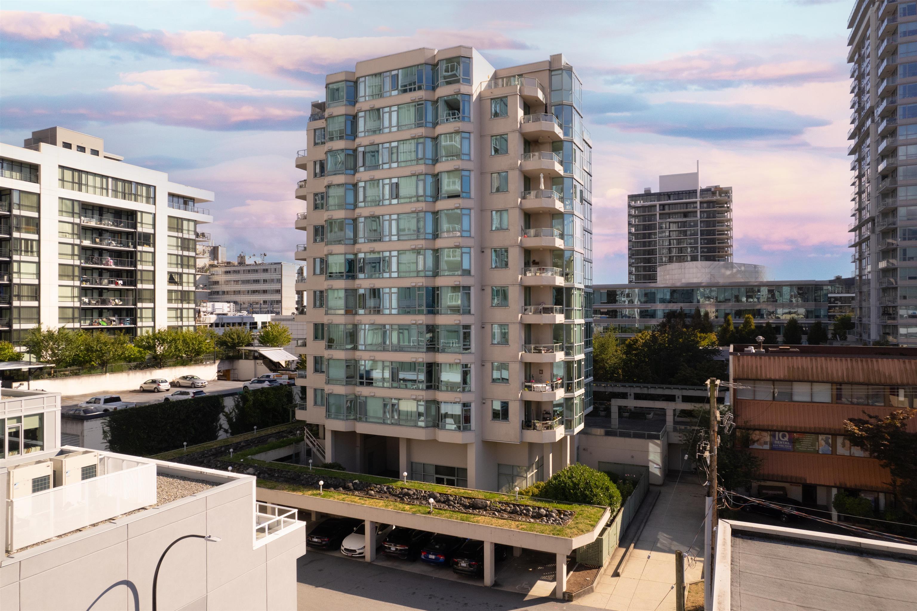 Listing image of 1203 140 E 14TH STREET
