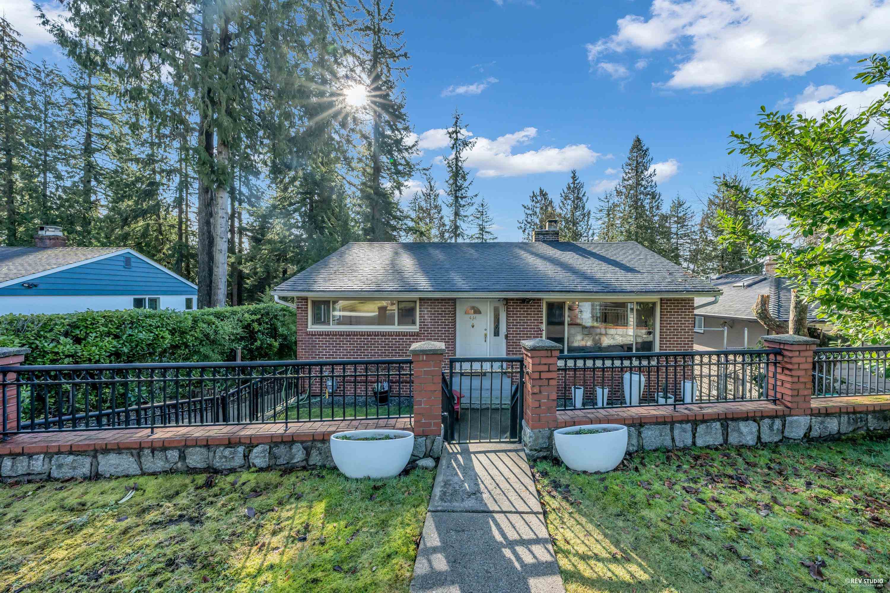 441 TEMPE CRESCENT