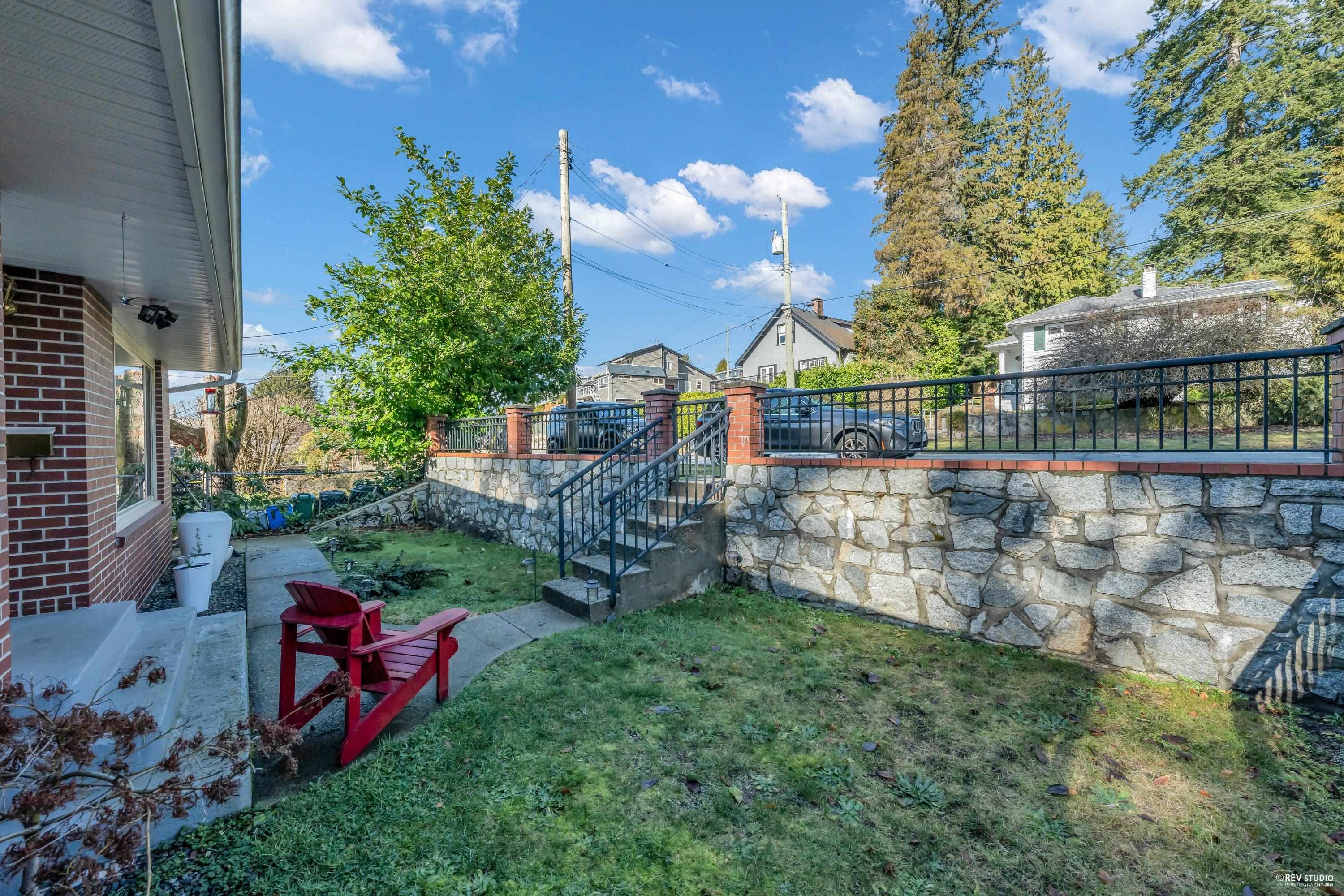 Listing image of 441 TEMPE CRESCENT