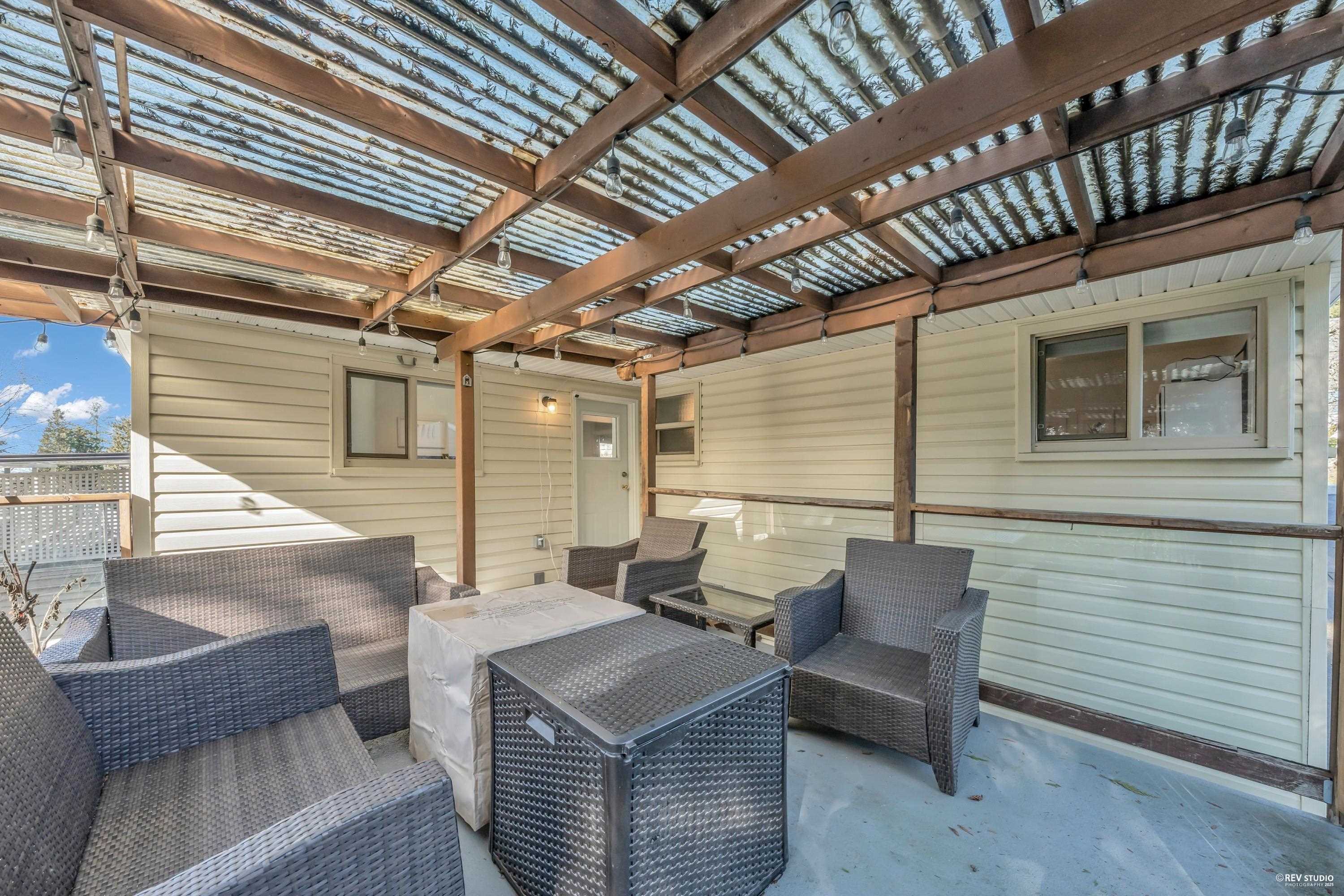 Listing image of 441 TEMPE CRESCENT
