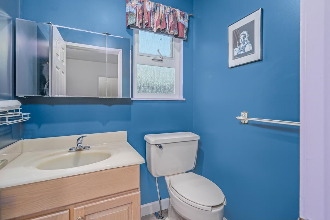 Listing image of 1069 SHAVINGTON STREET
