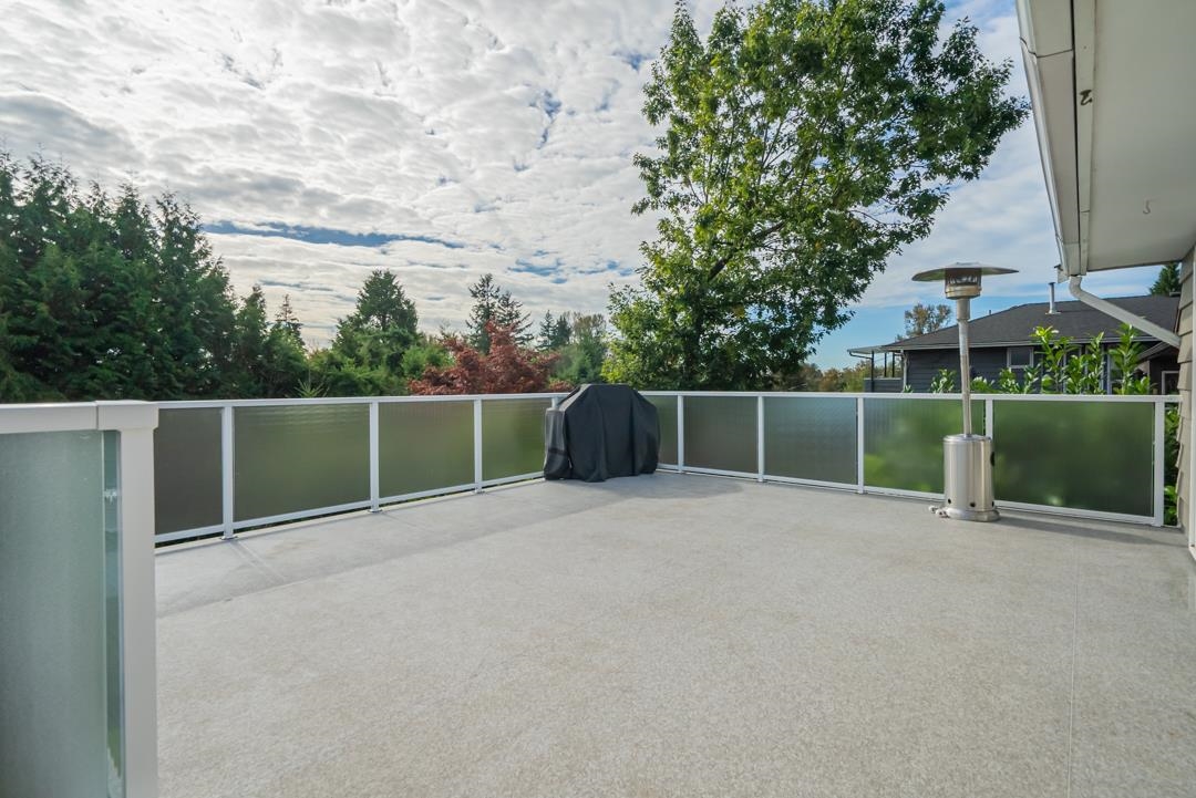 Listing image of 1069 SHAVINGTON STREET
