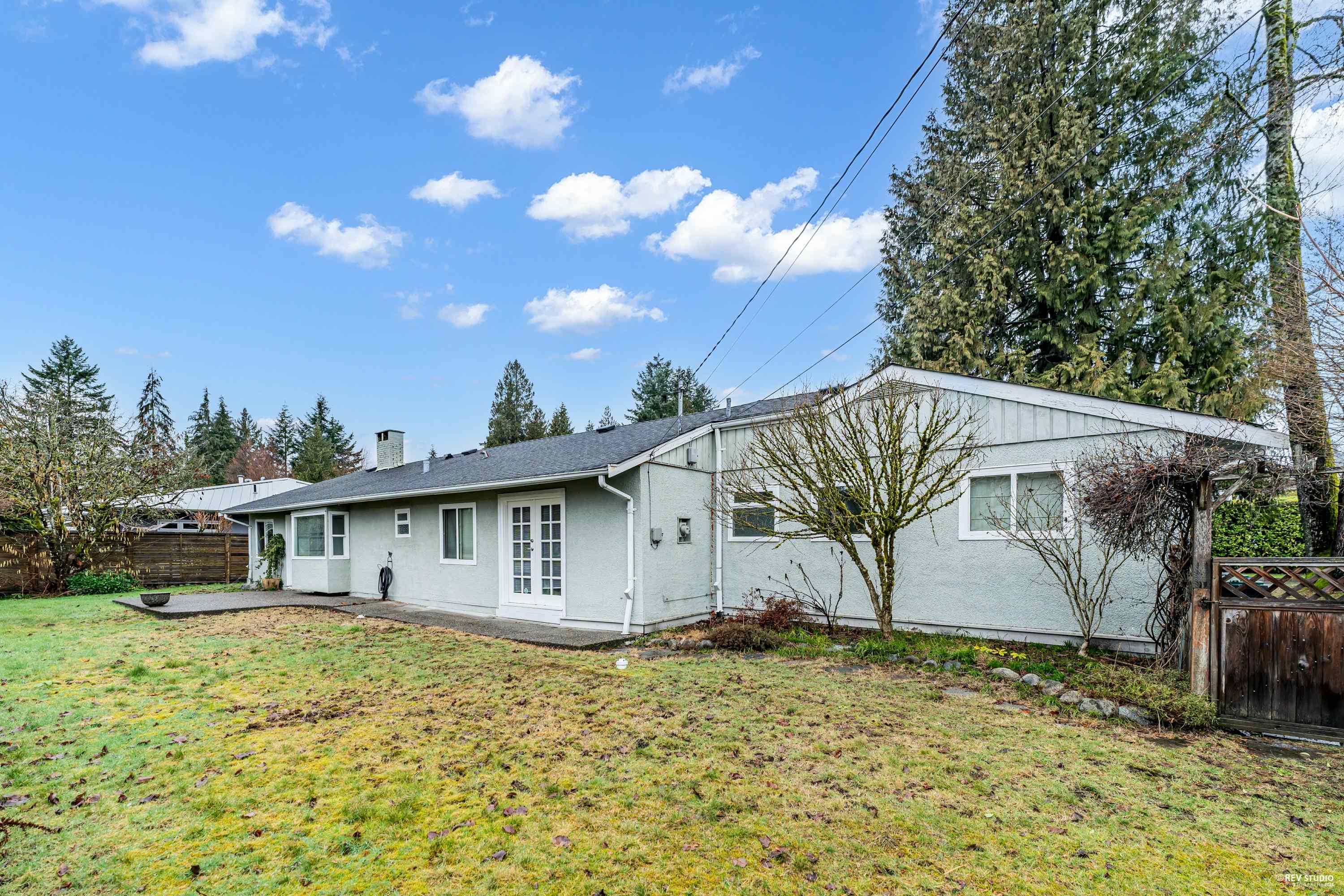 Listing image of 1033 KENNEDY AVENUE
