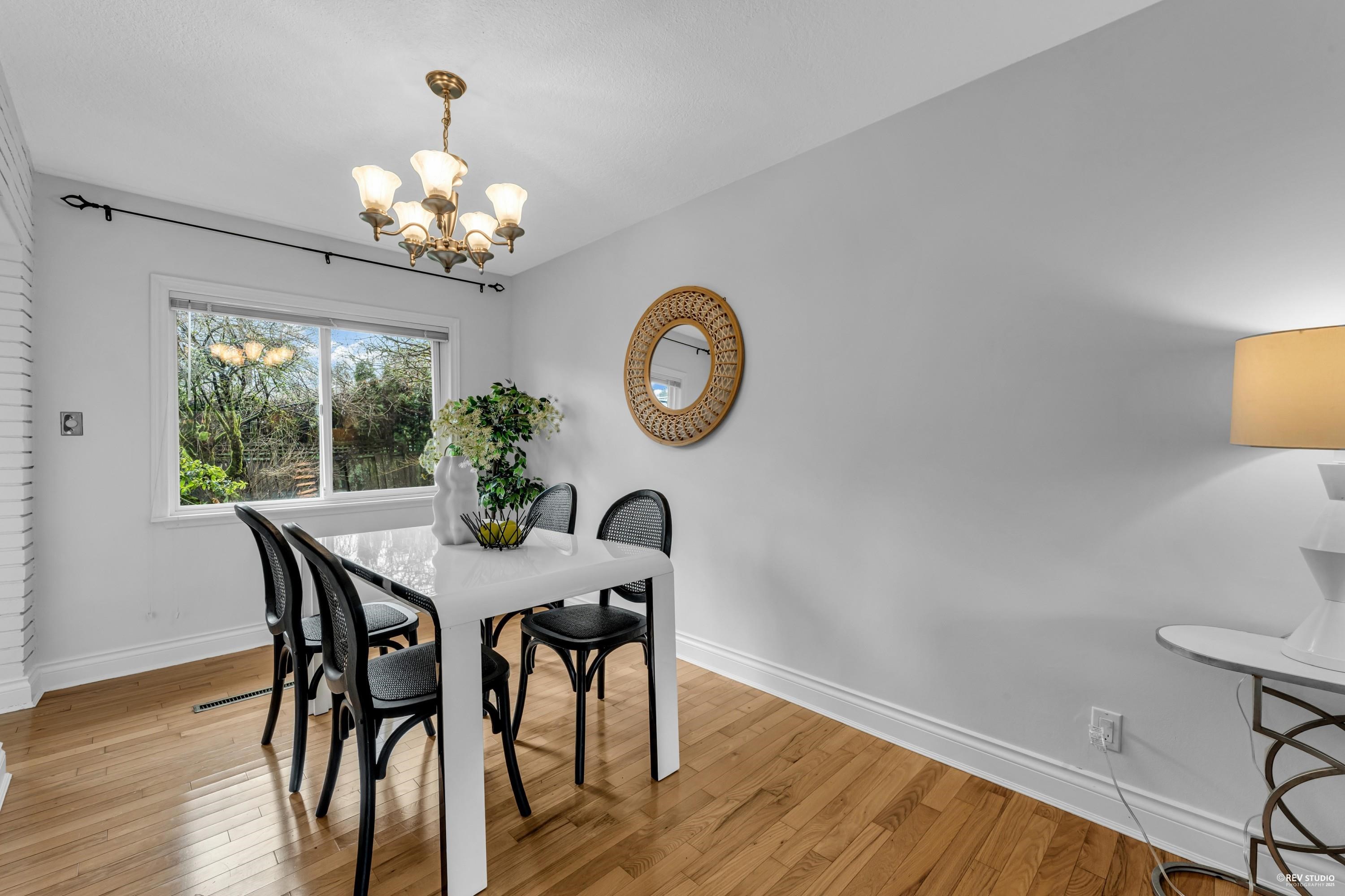 Listing image of 1033 KENNEDY AVENUE