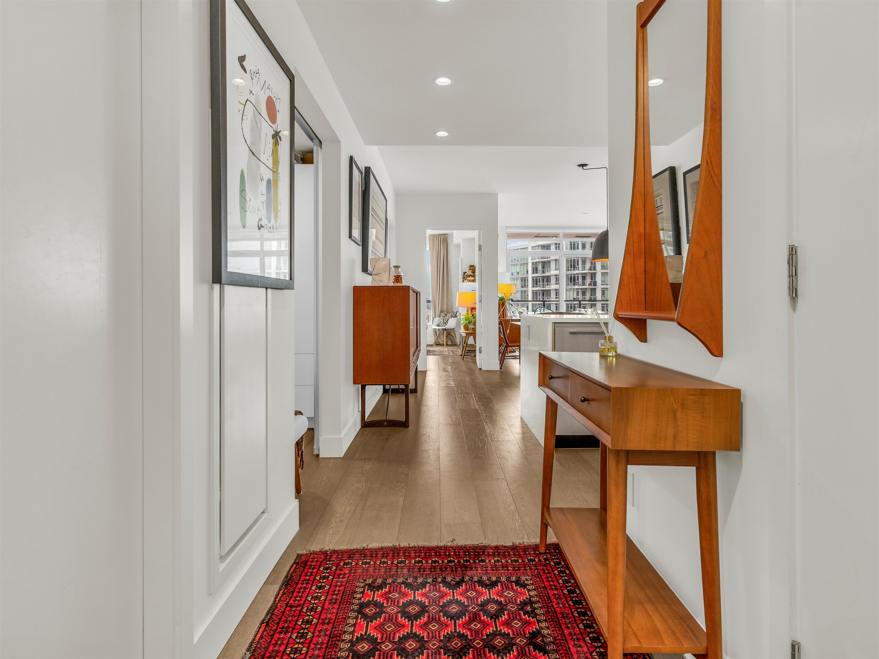 Listing image of 505 177 W 3RD STREET