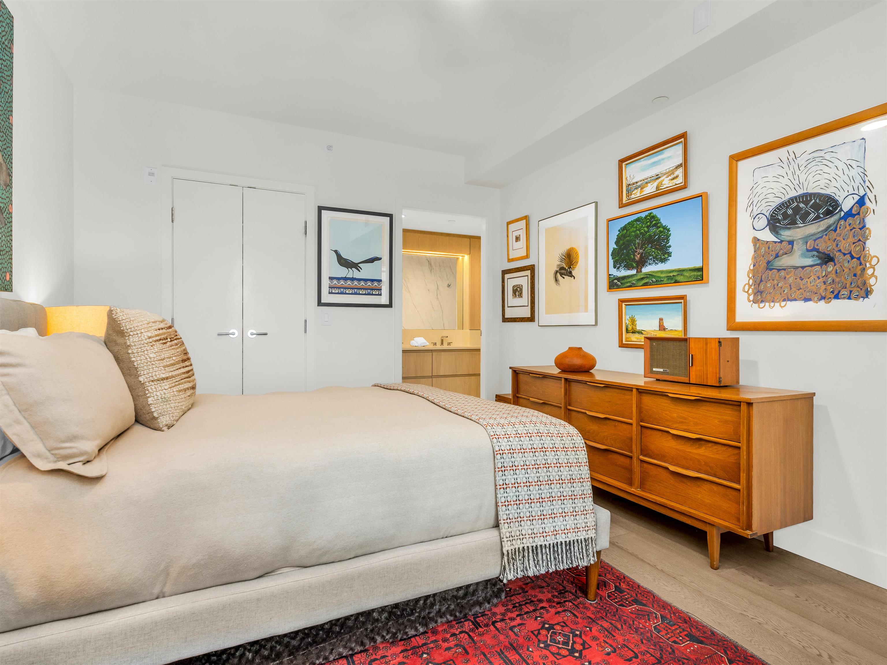 Listing image of 505 177 W 3RD STREET