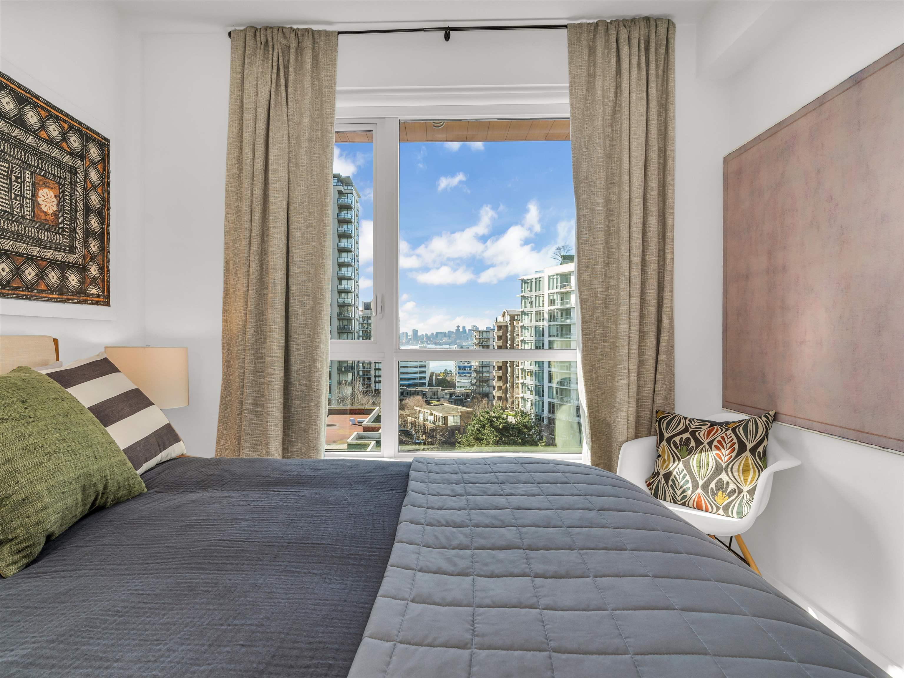 Listing image of 505 177 W 3RD STREET
