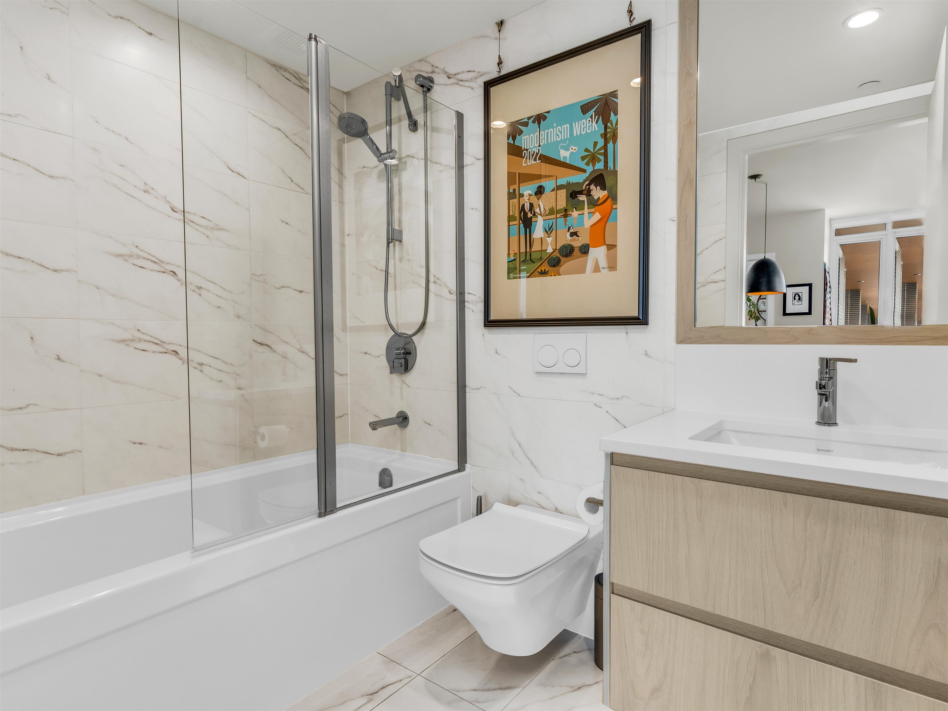 Listing image of 505 177 W 3RD STREET