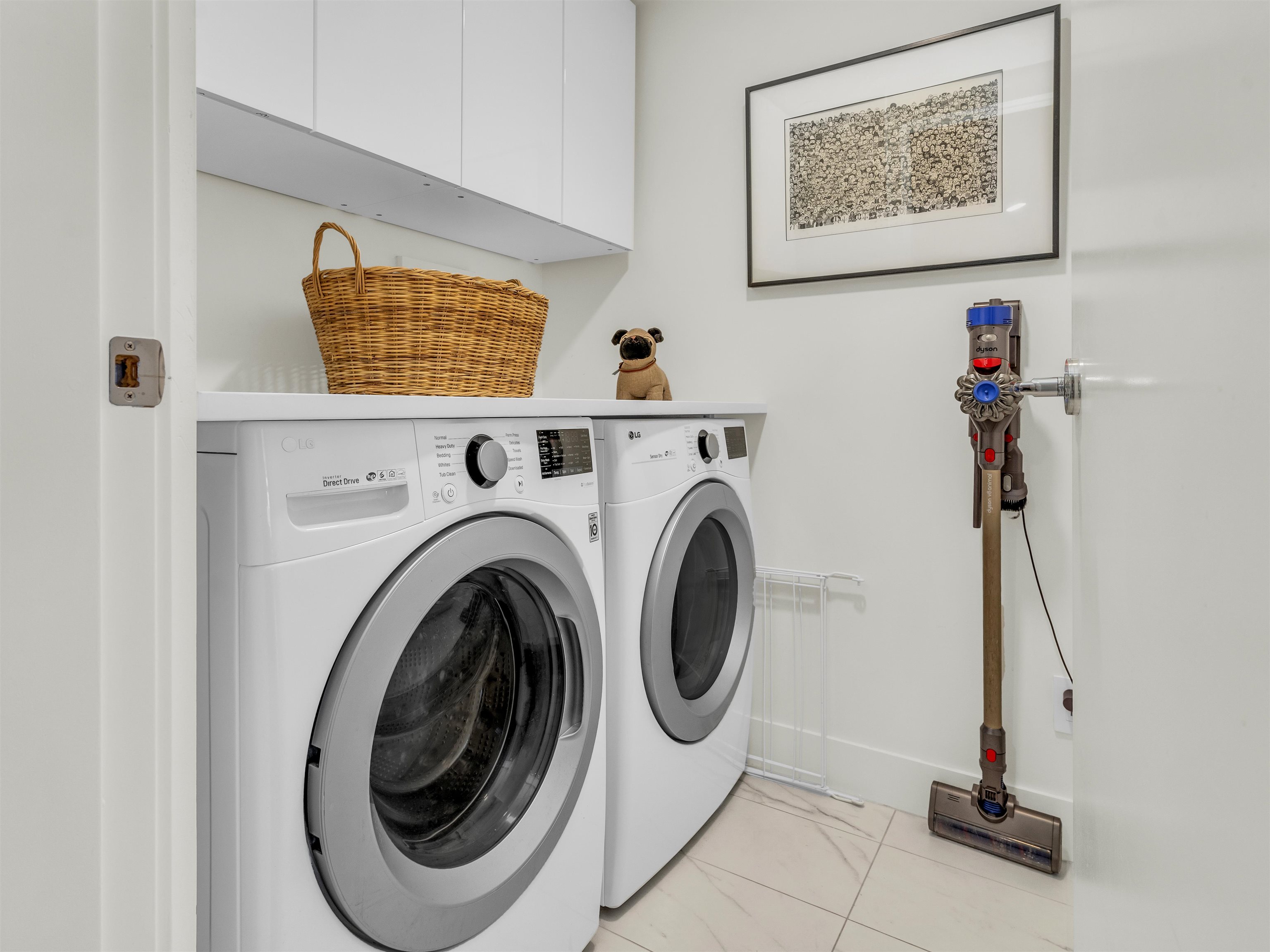 Listing image of 505 177 W 3RD STREET