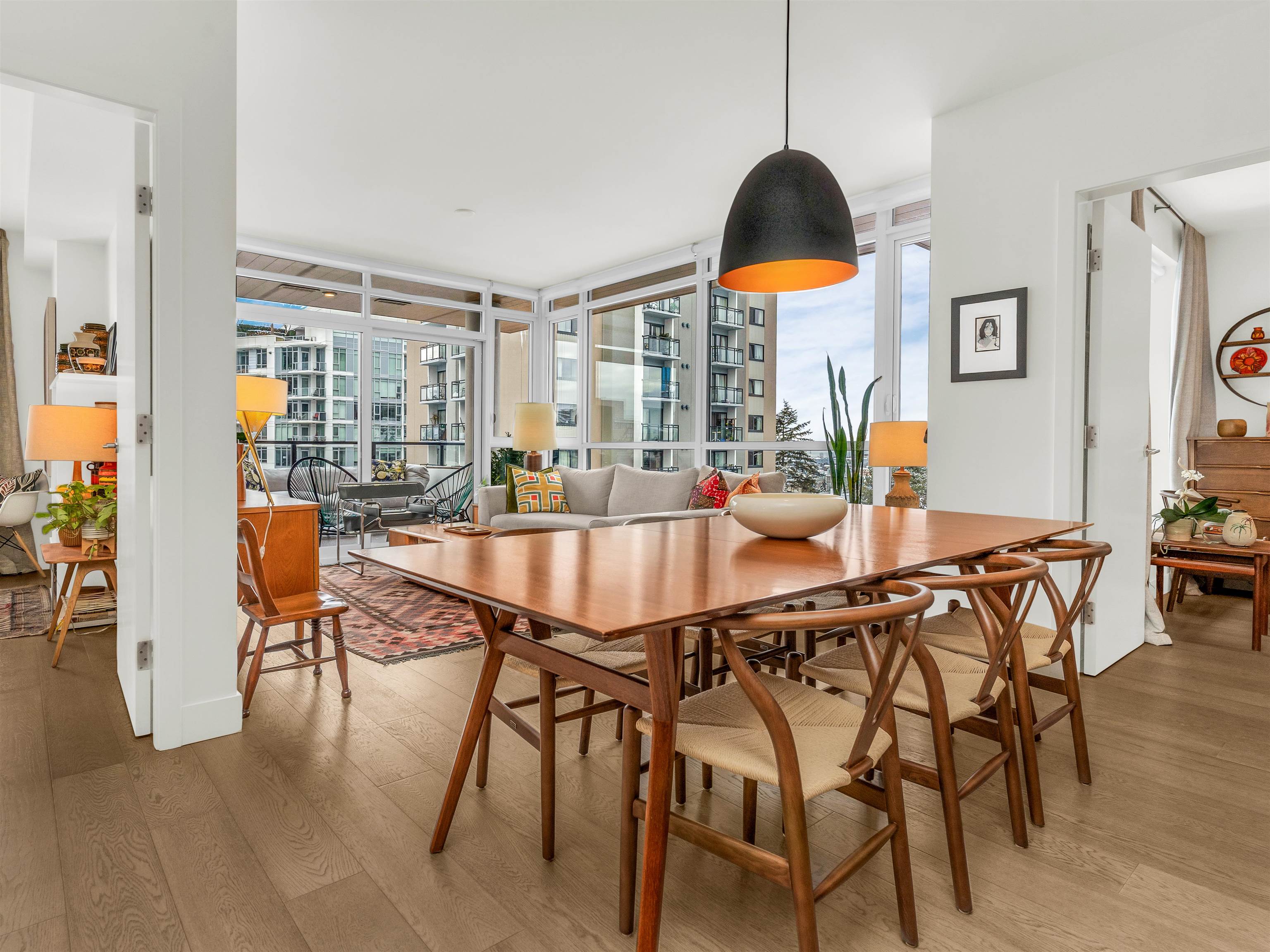 Listing image of 505 177 W 3RD STREET