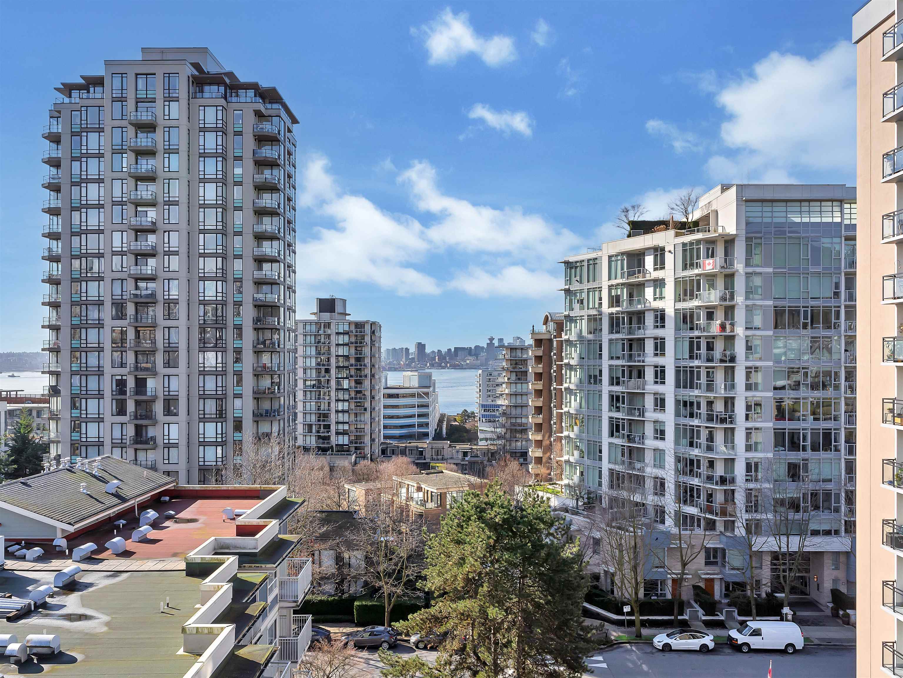 Listing image of 505 177 W 3RD STREET