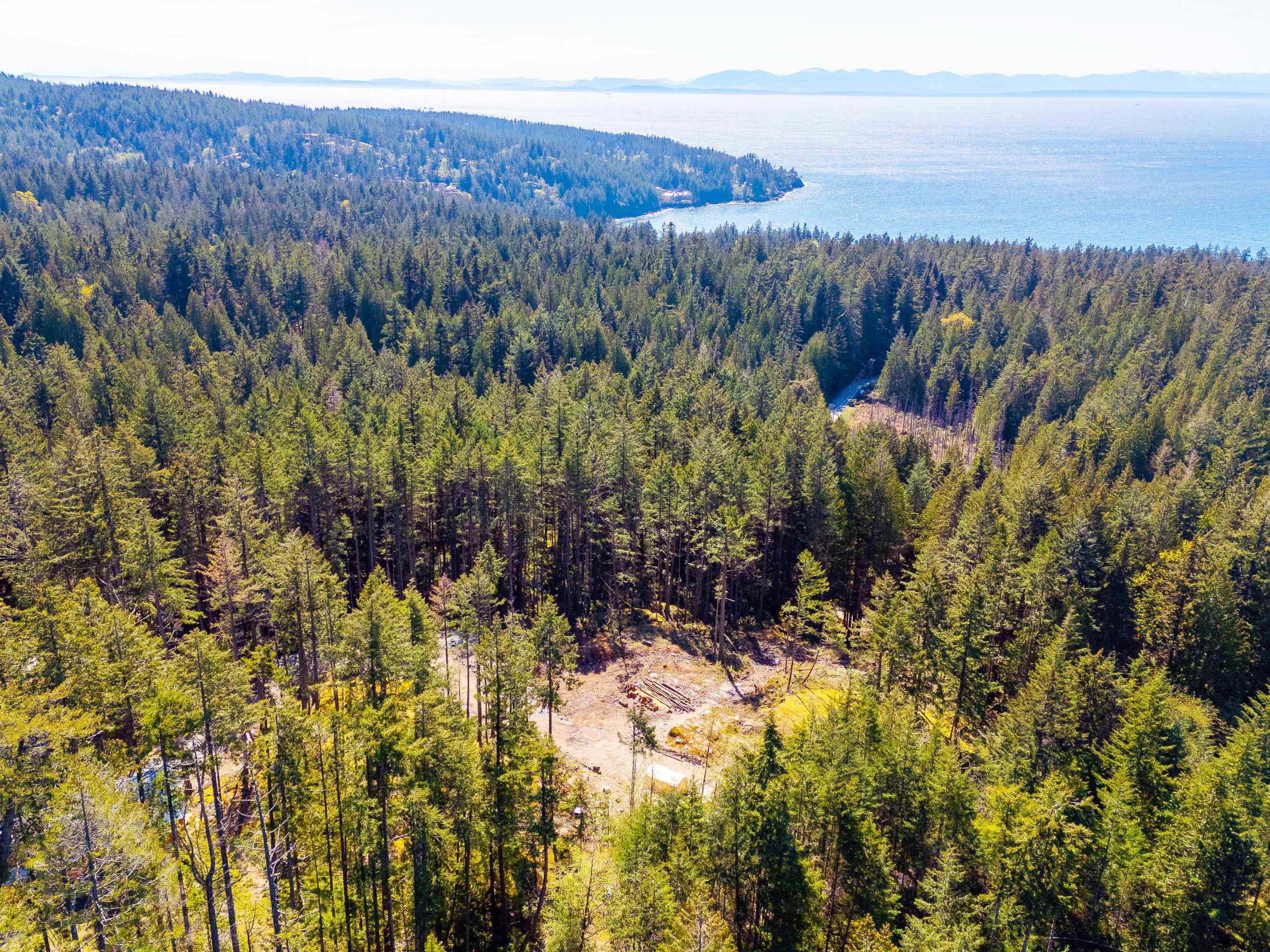 Listing image of 1570 DOUGLAS ROAD