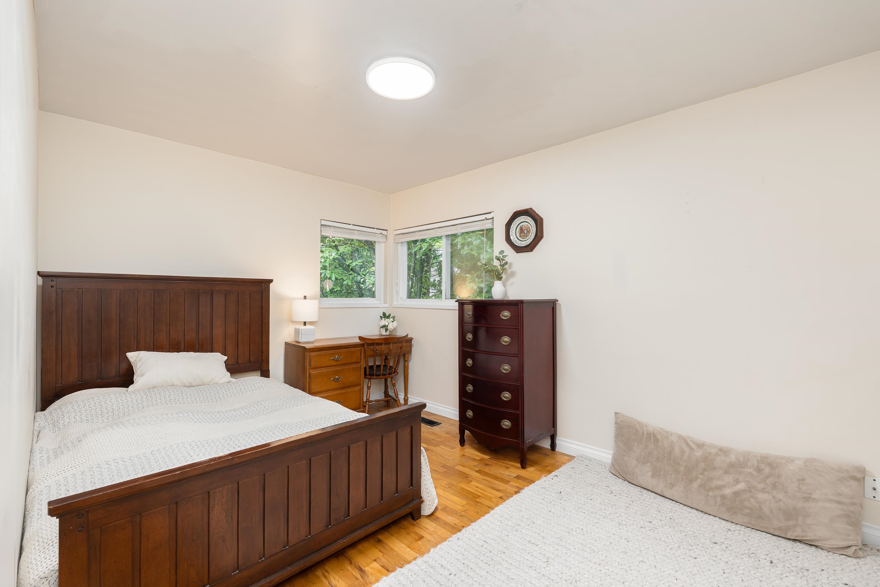 Listing image of 1068 CANYON BOULEVARD