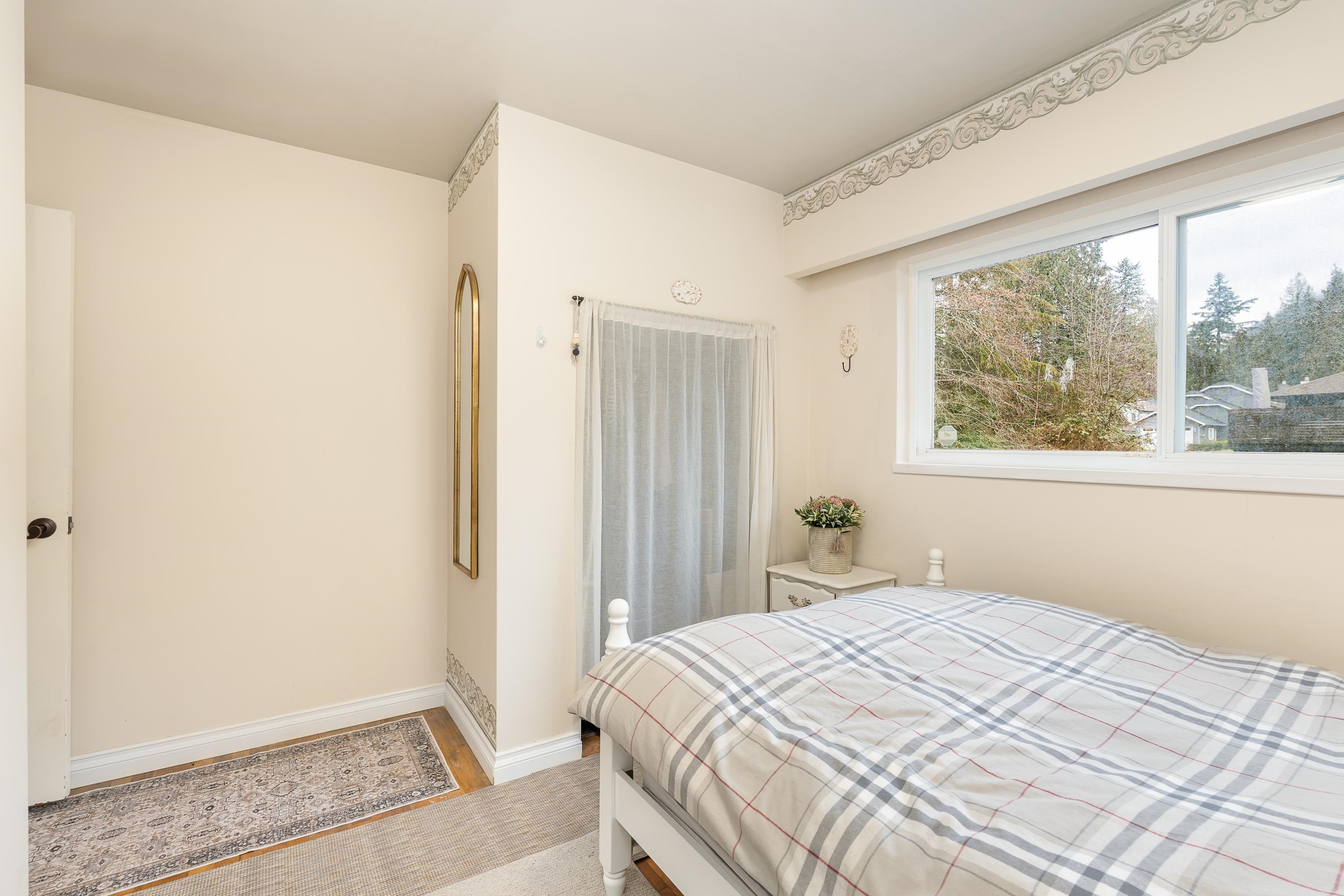 Listing image of 1068 CANYON BOULEVARD