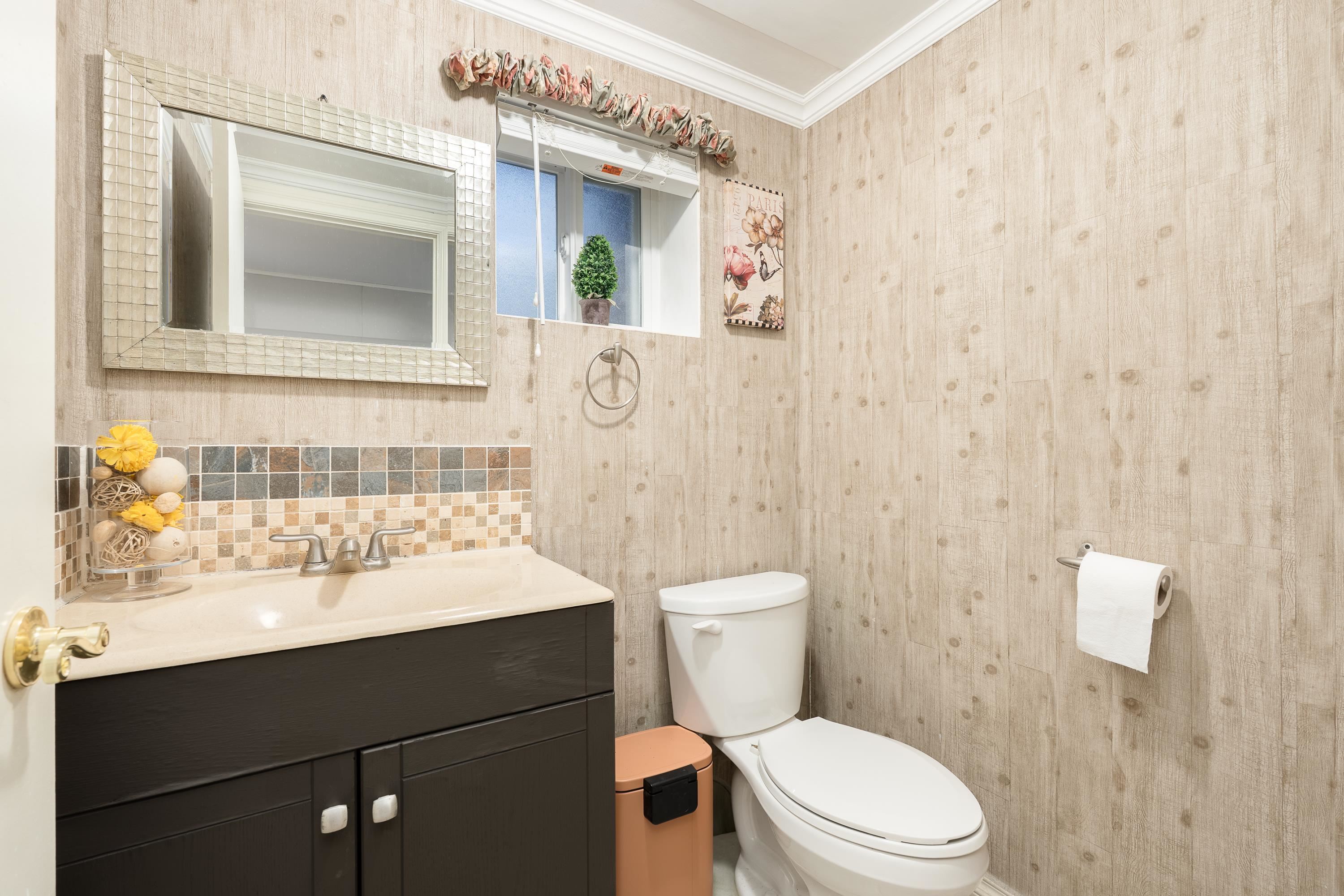 Listing image of 1068 CANYON BOULEVARD