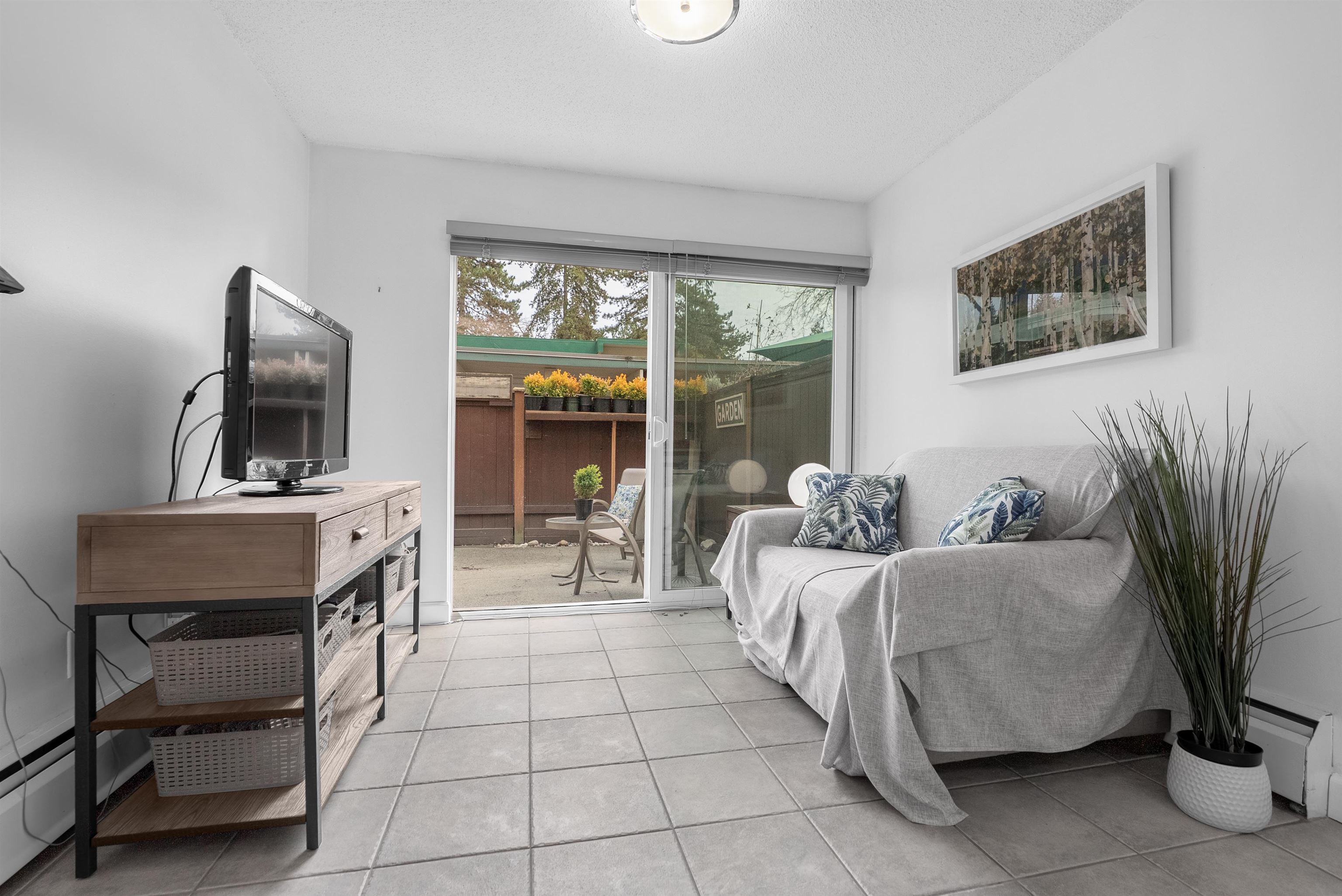 Listing image of 847 WESTVIEW DRIVE