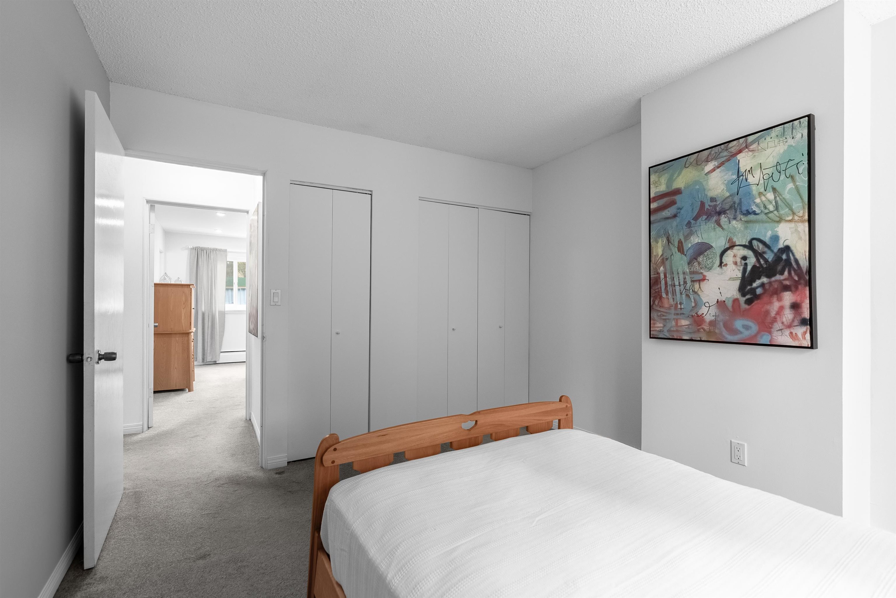 Listing image of 847 WESTVIEW DRIVE