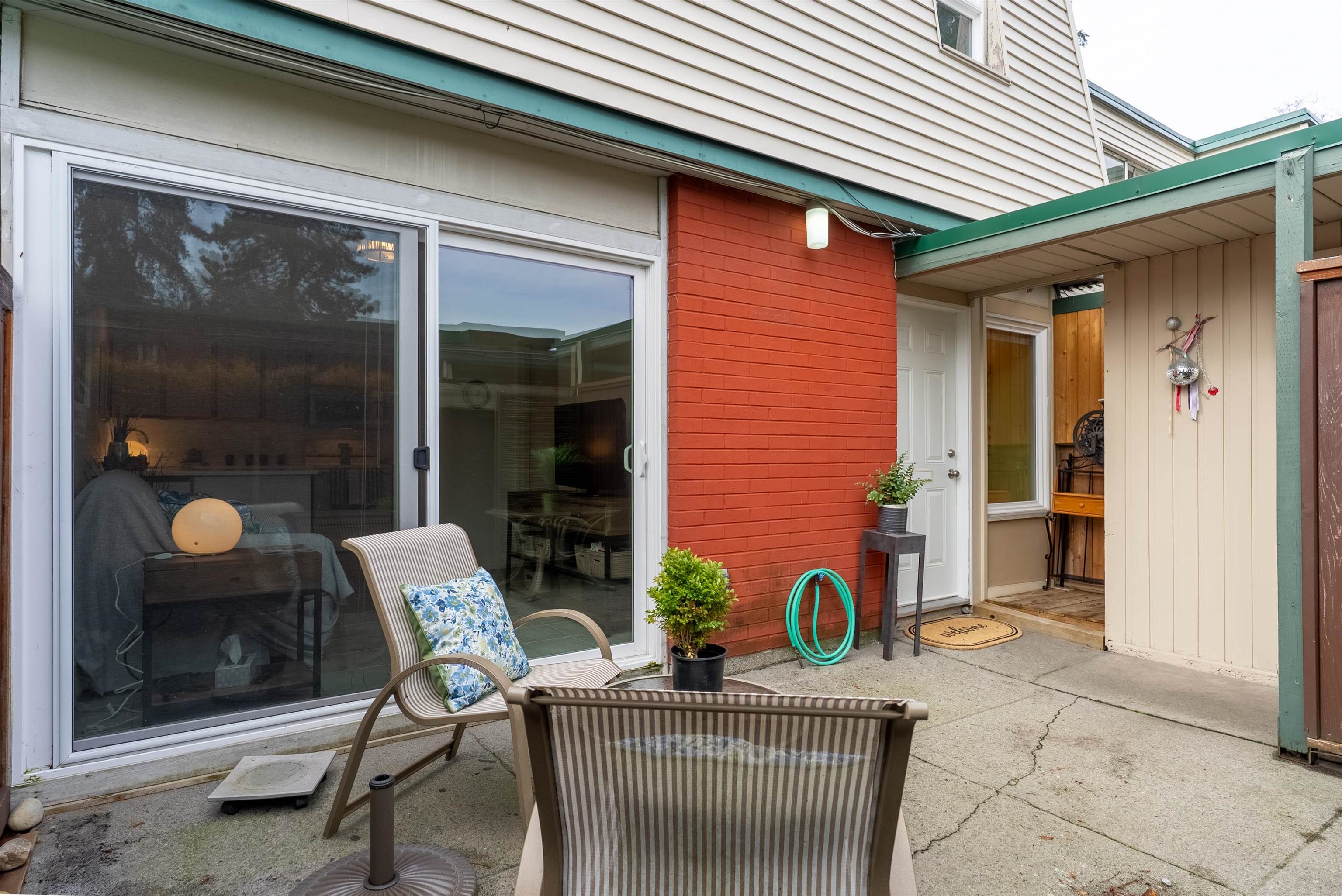 Listing image of 847 WESTVIEW DRIVE