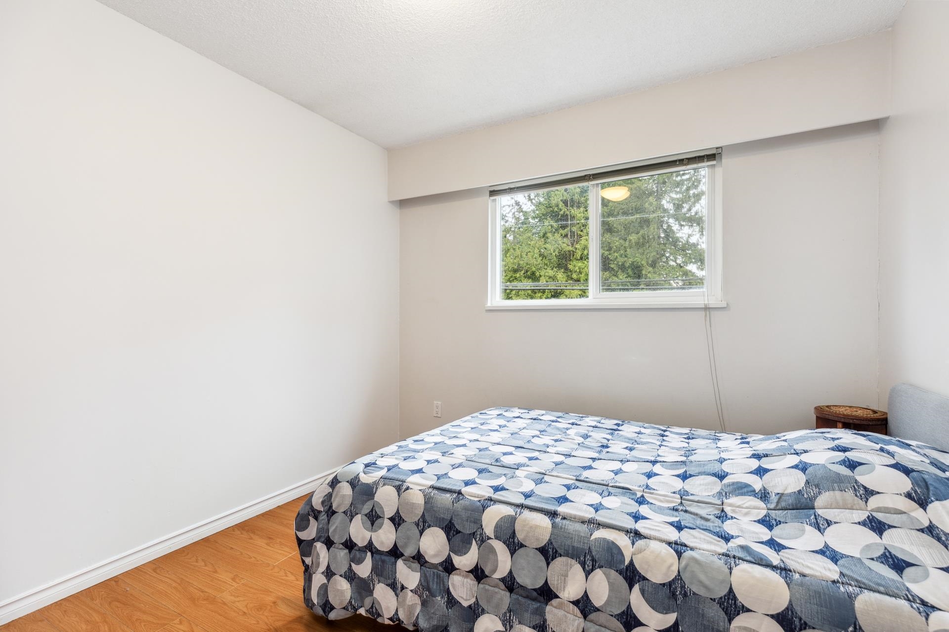 Listing image of 1468 ROSS ROAD