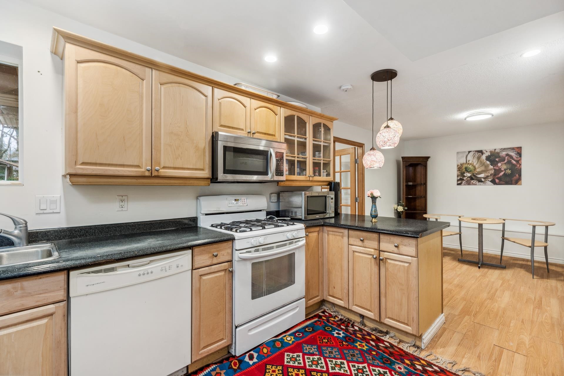Listing image of 1468 ROSS ROAD