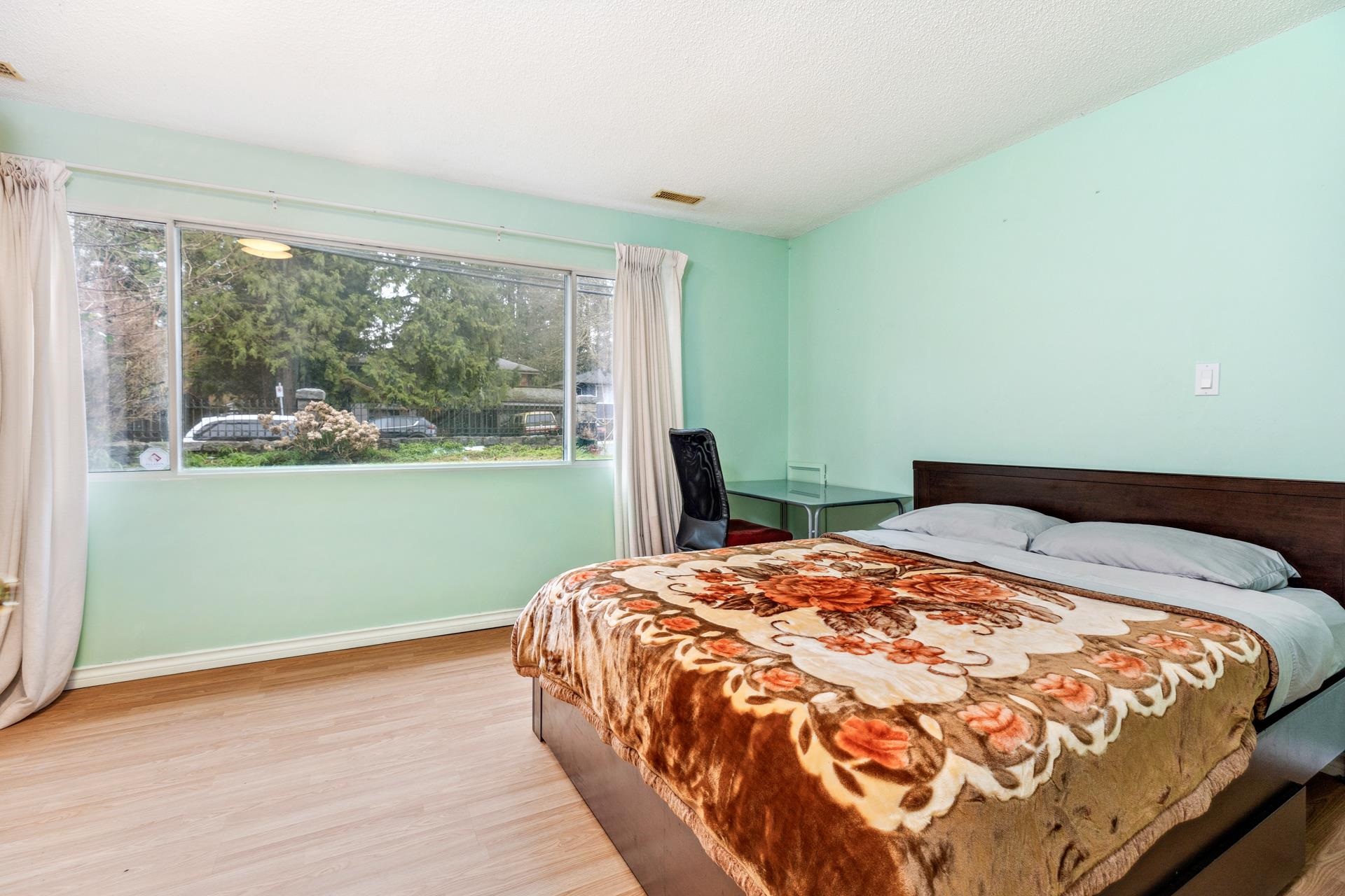 Listing image of 1468 ROSS ROAD