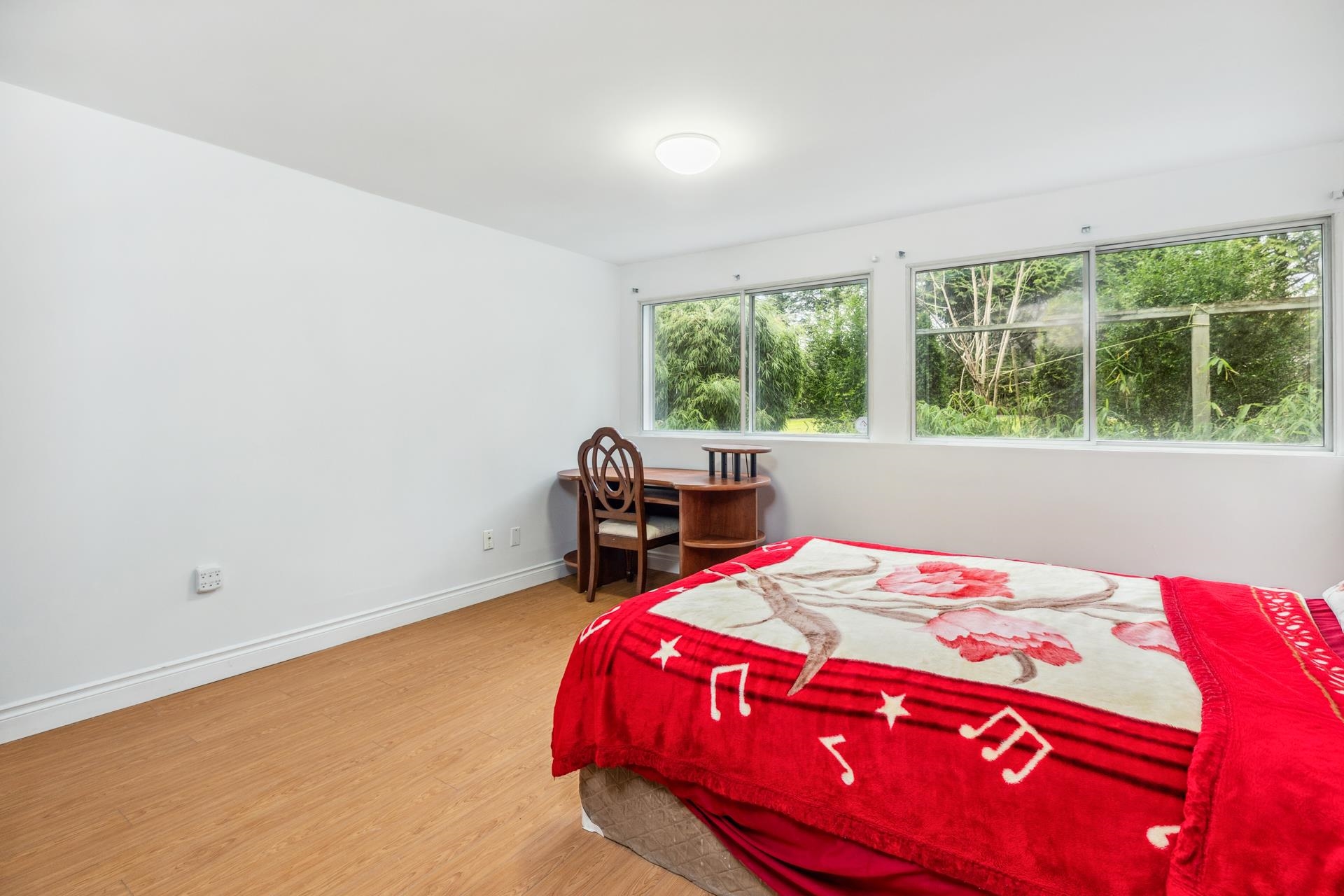 Listing image of 1468 ROSS ROAD
