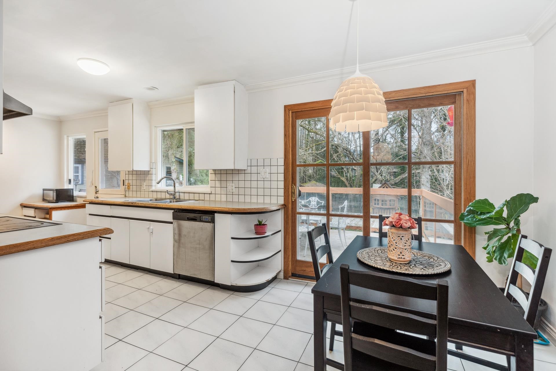 Listing image of 1468 ROSS ROAD