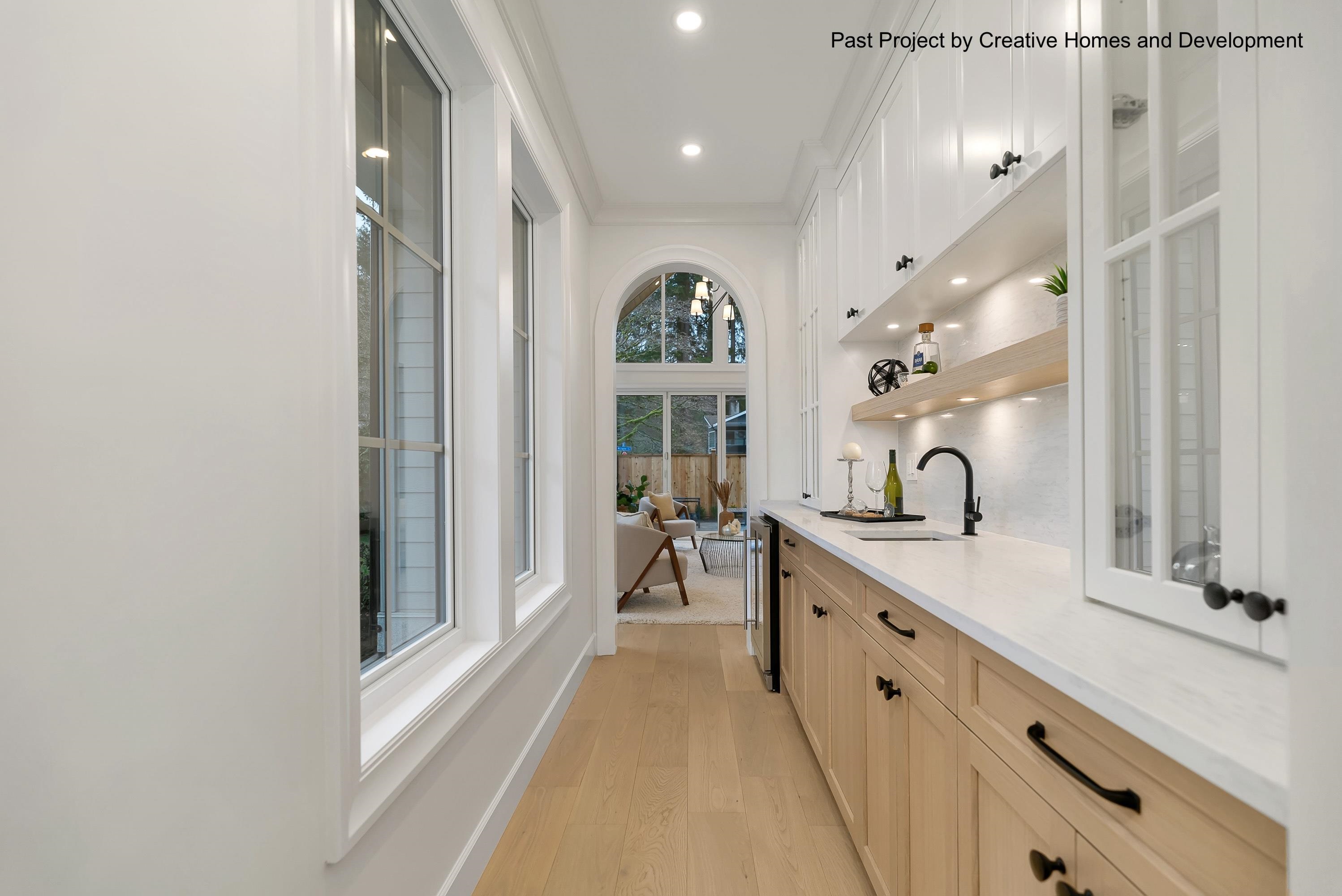 Listing image of 690 E WINDSOR ROAD