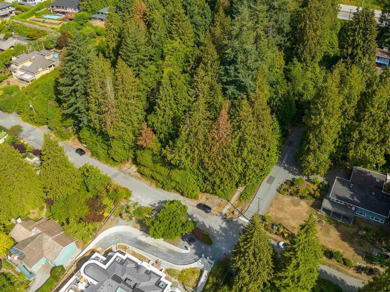 Listing image of 2517 ROSEBERY AVENUE