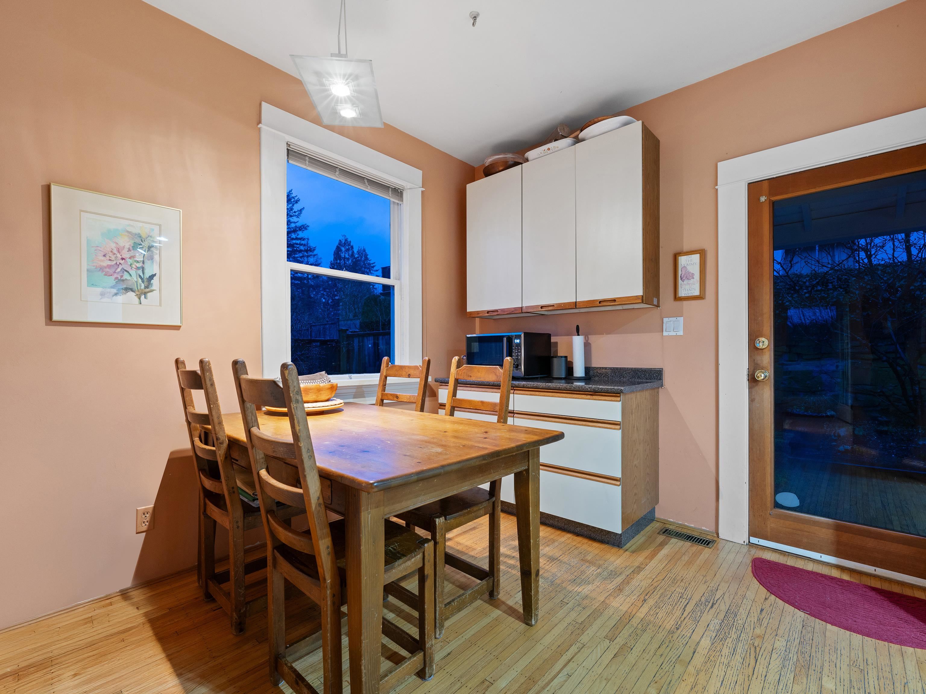 Listing image of 194 E OSBORNE ROAD