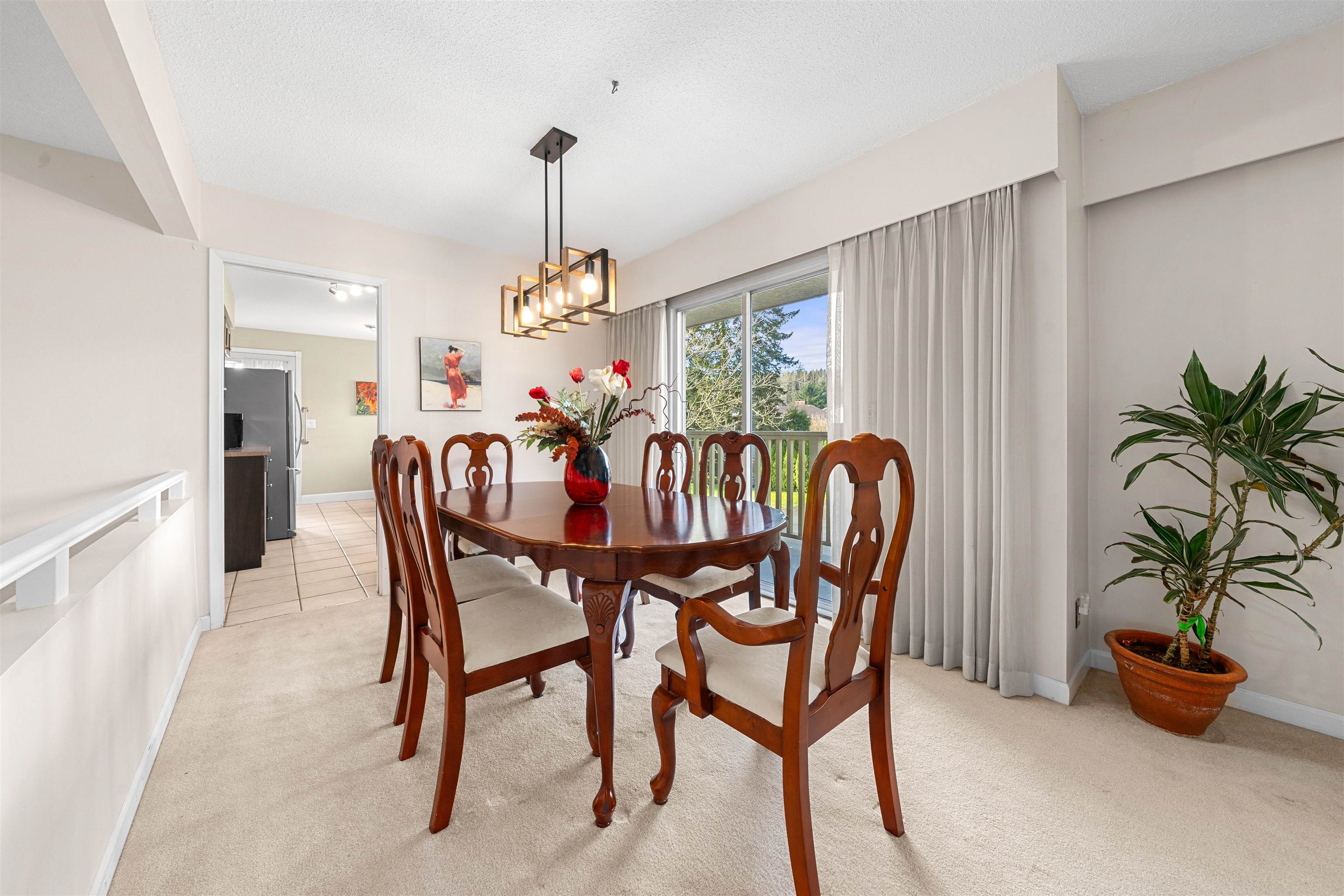 Listing image of 783 VINEDALE ROAD