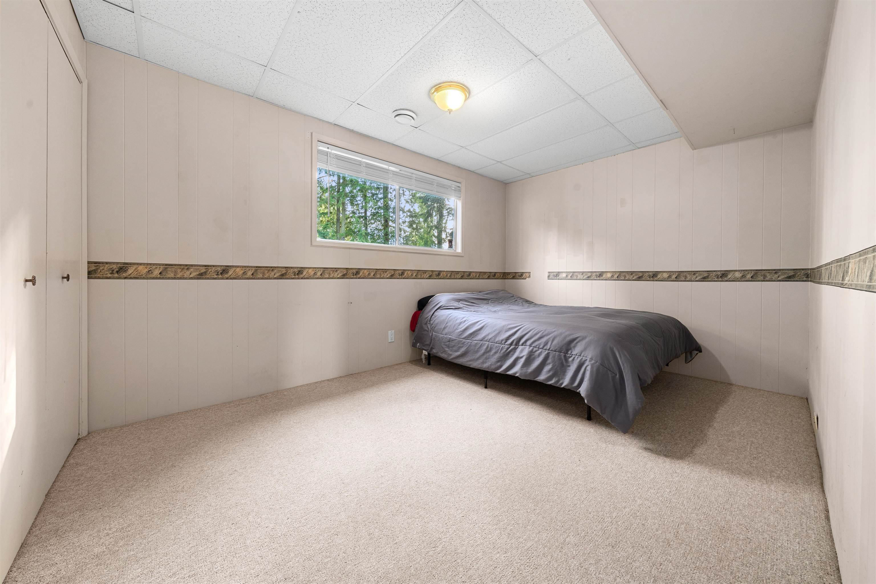 Listing image of 783 VINEDALE ROAD