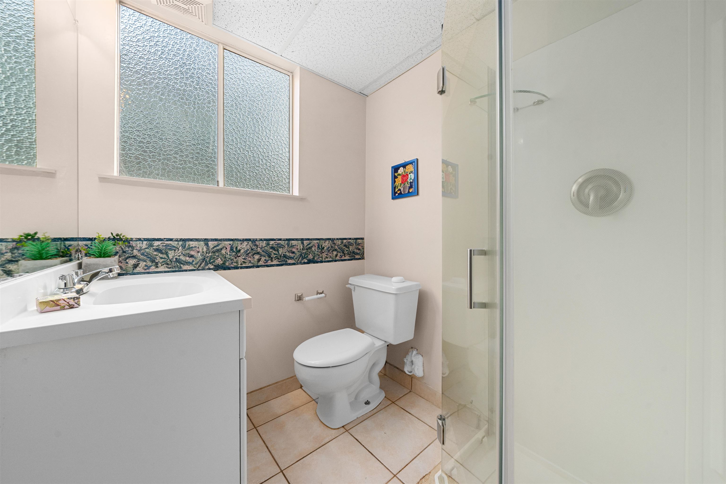 Listing image of 783 VINEDALE ROAD