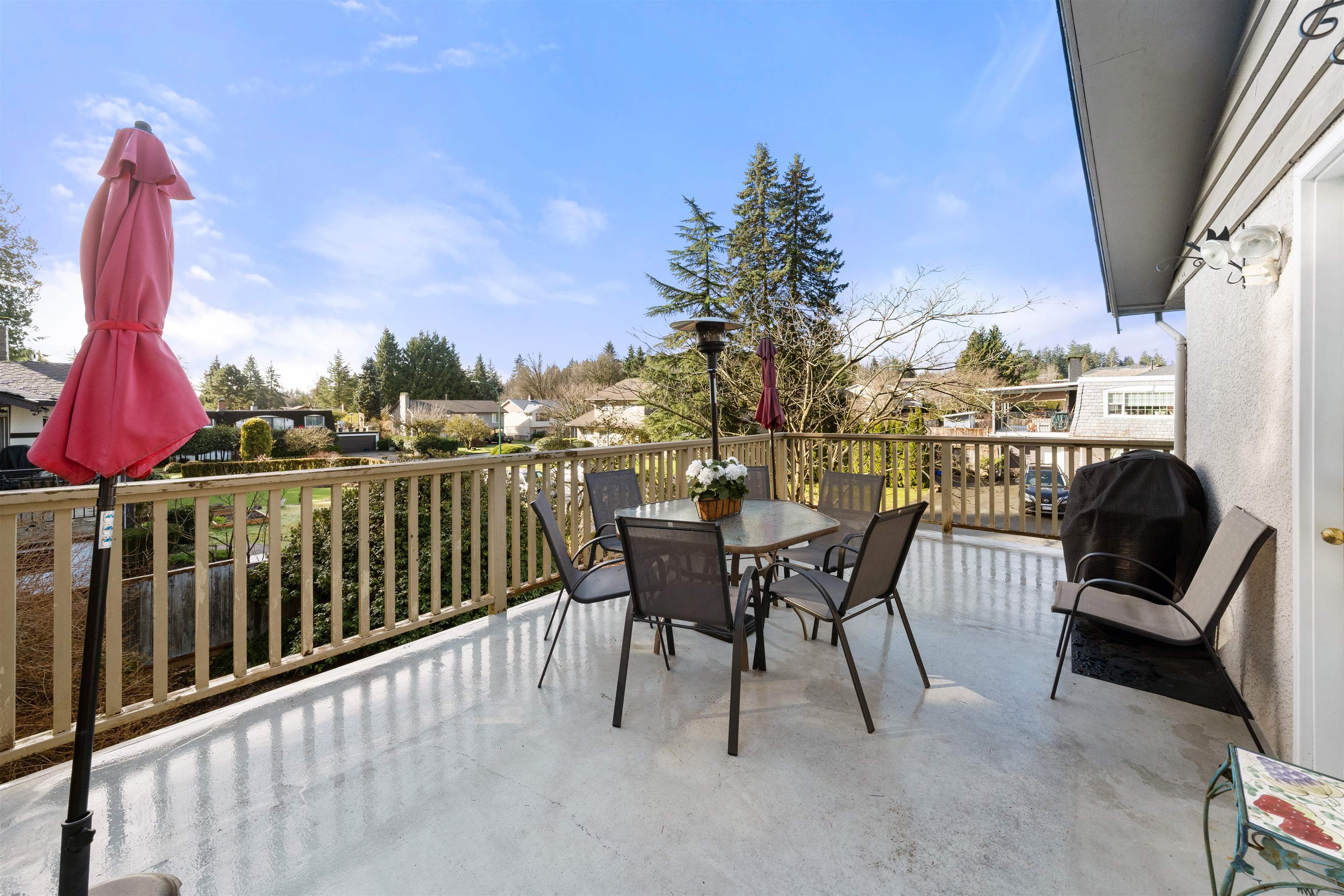 Listing image of 783 VINEDALE ROAD