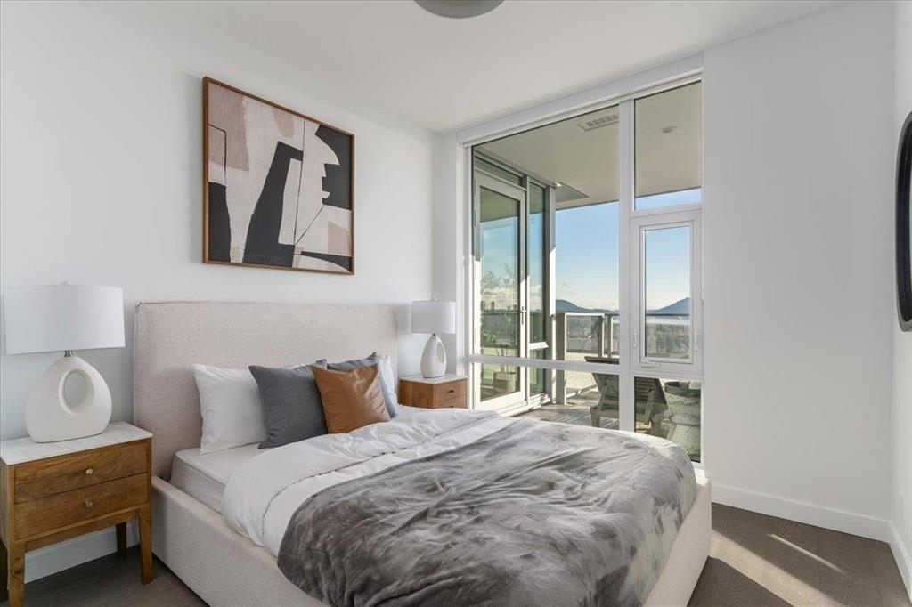 Listing image of 2803 1500 FERN STREET