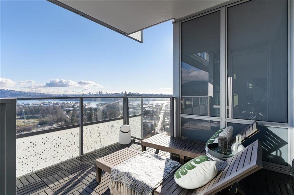 Listing image of 2803 1500 FERN STREET