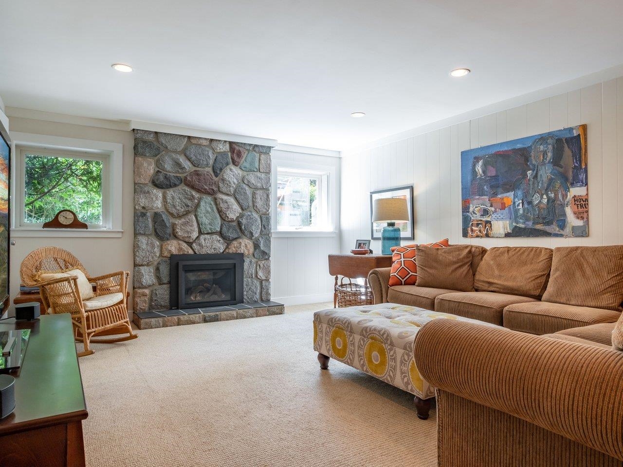 Listing image of 840 MARGAREE PLACE