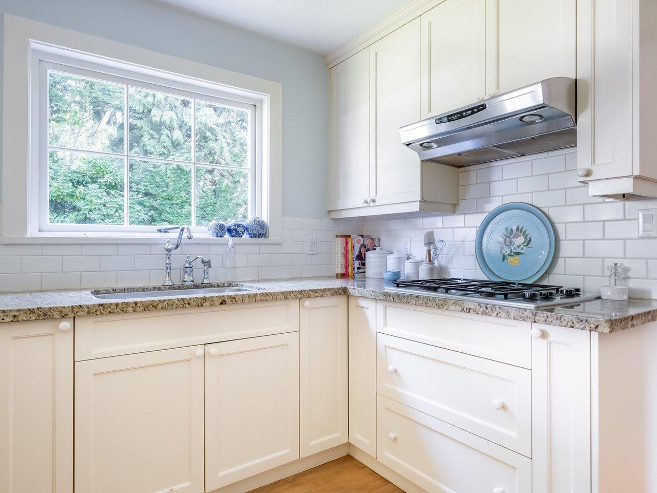 Listing image of 840 MARGAREE PLACE