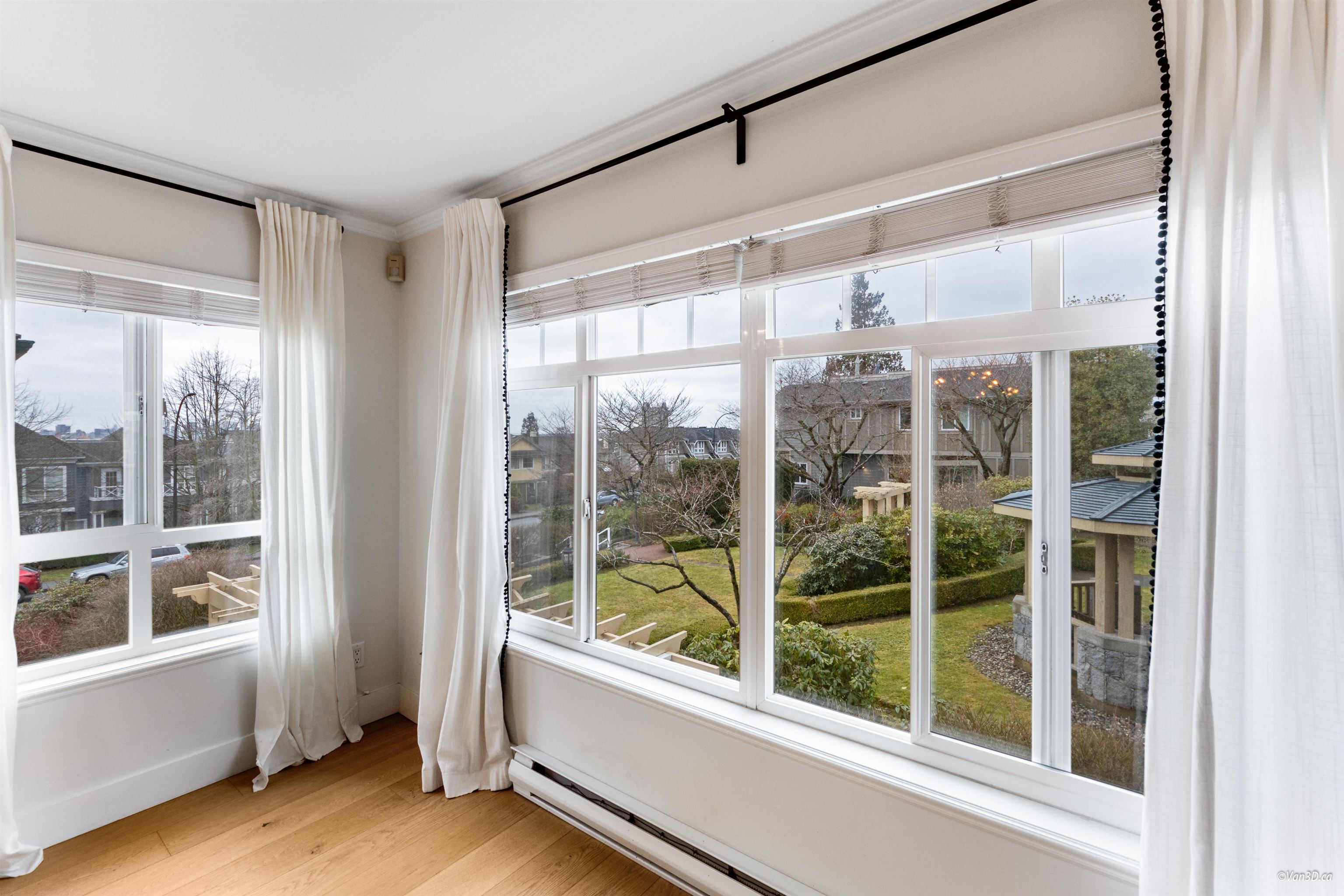 Listing image of 314 288 E 6TH STREET
