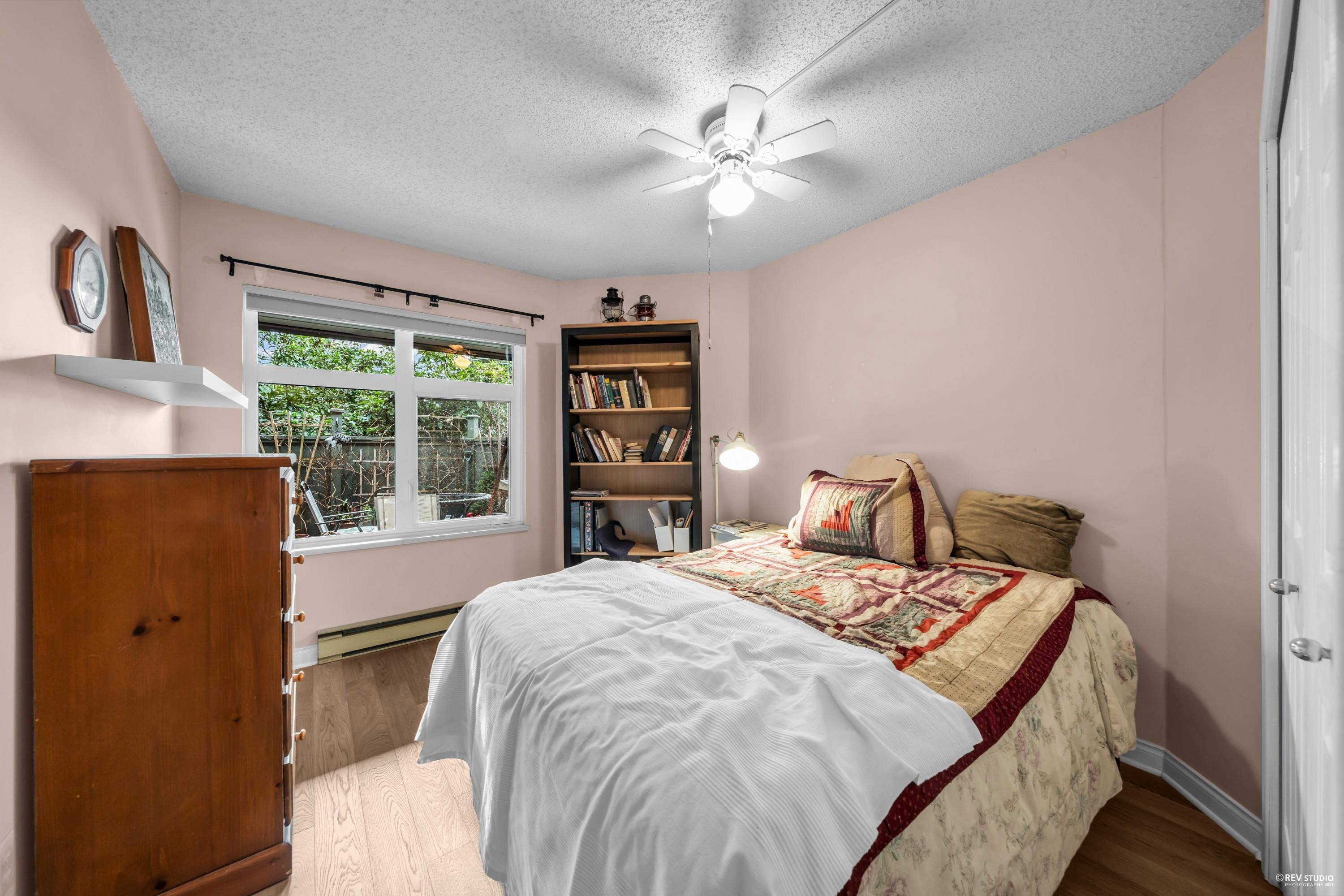 Listing image of 104 2800 CHESTERFIELD AVENUE