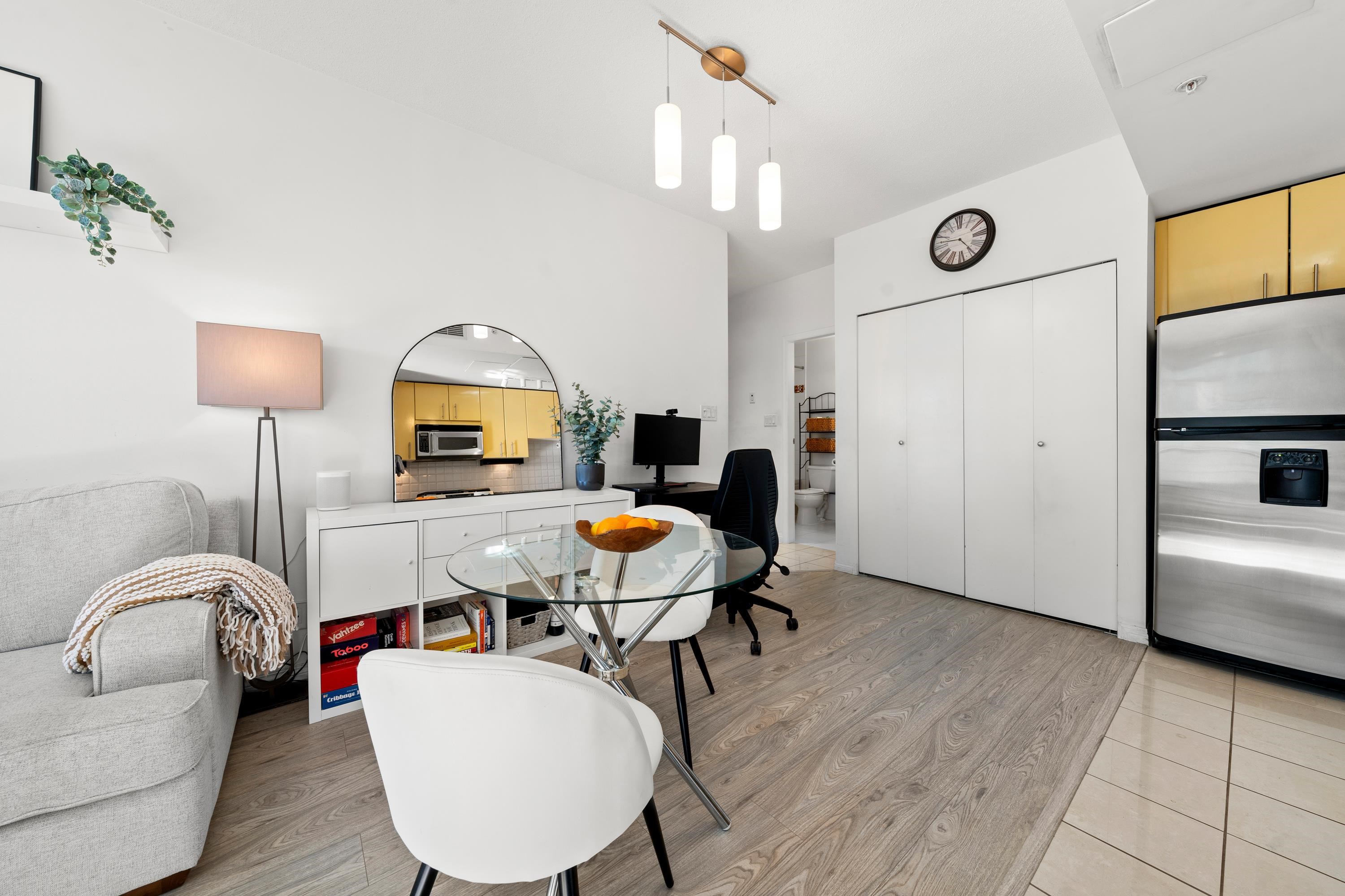 Listing image of 704 168 E ESPLANADE AVENUE